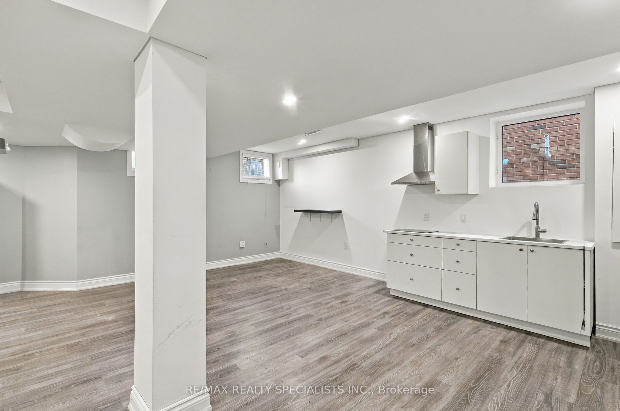1011 Mccuaig Drive Bsmt Property Photo 3