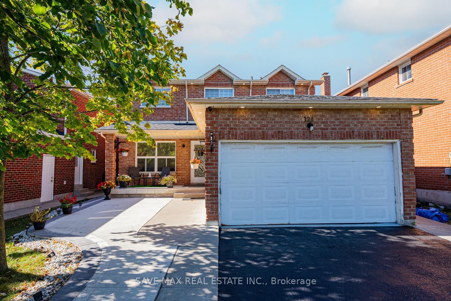 124 Wexford Road Property Photo 2