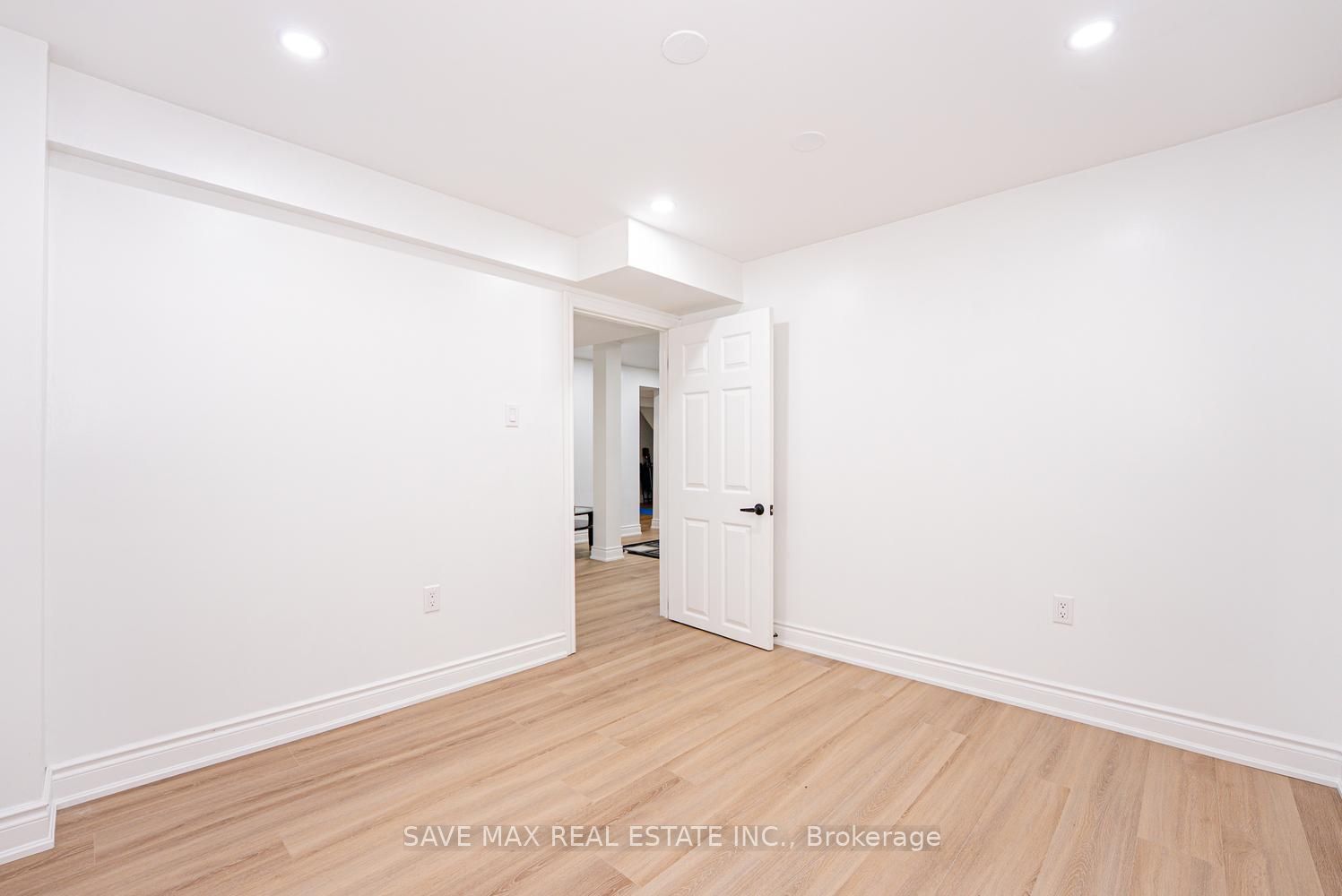 124 Wexford Road Property Photo 39