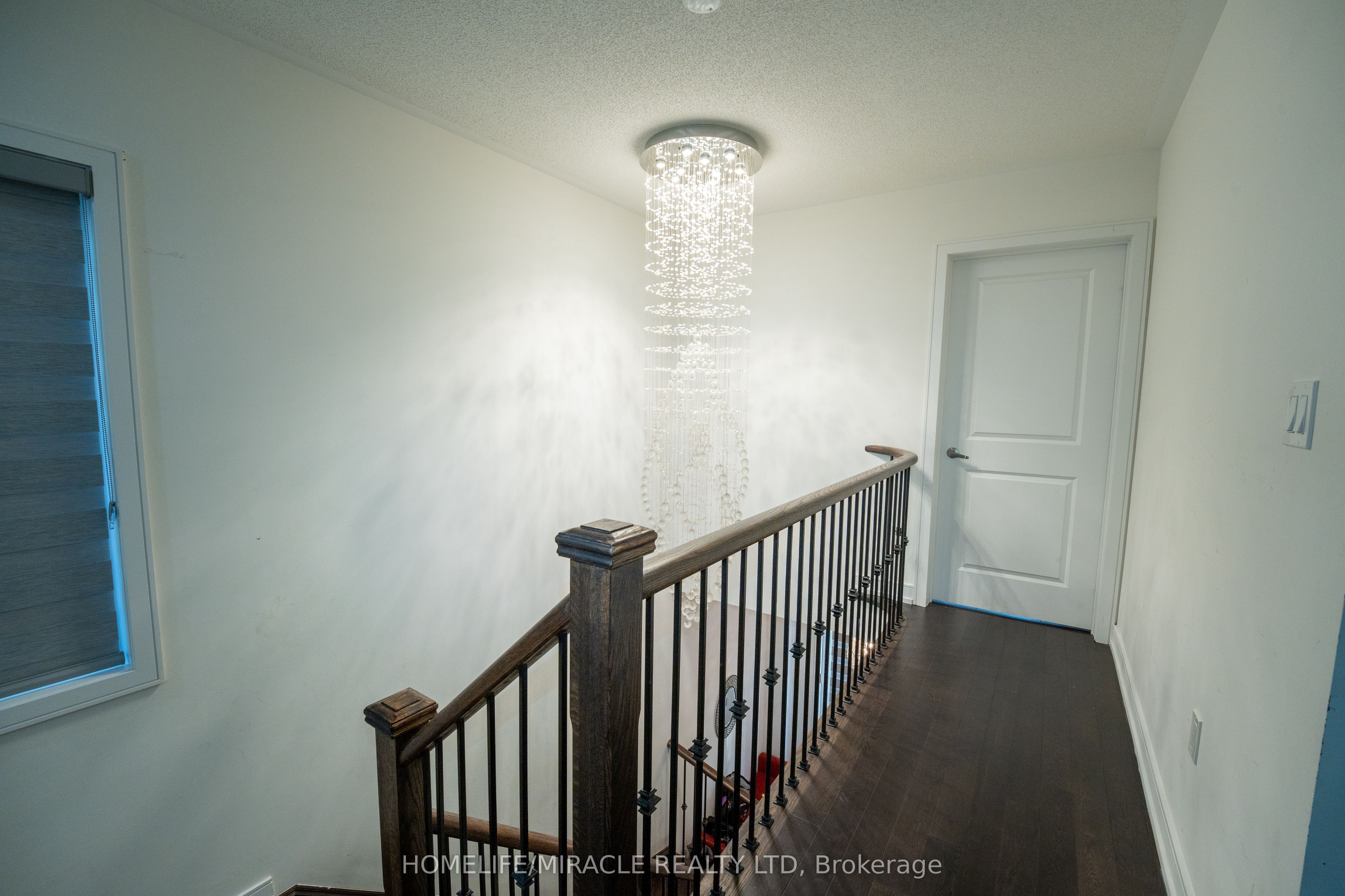 23 Hendricks Crescent Property Photo 16