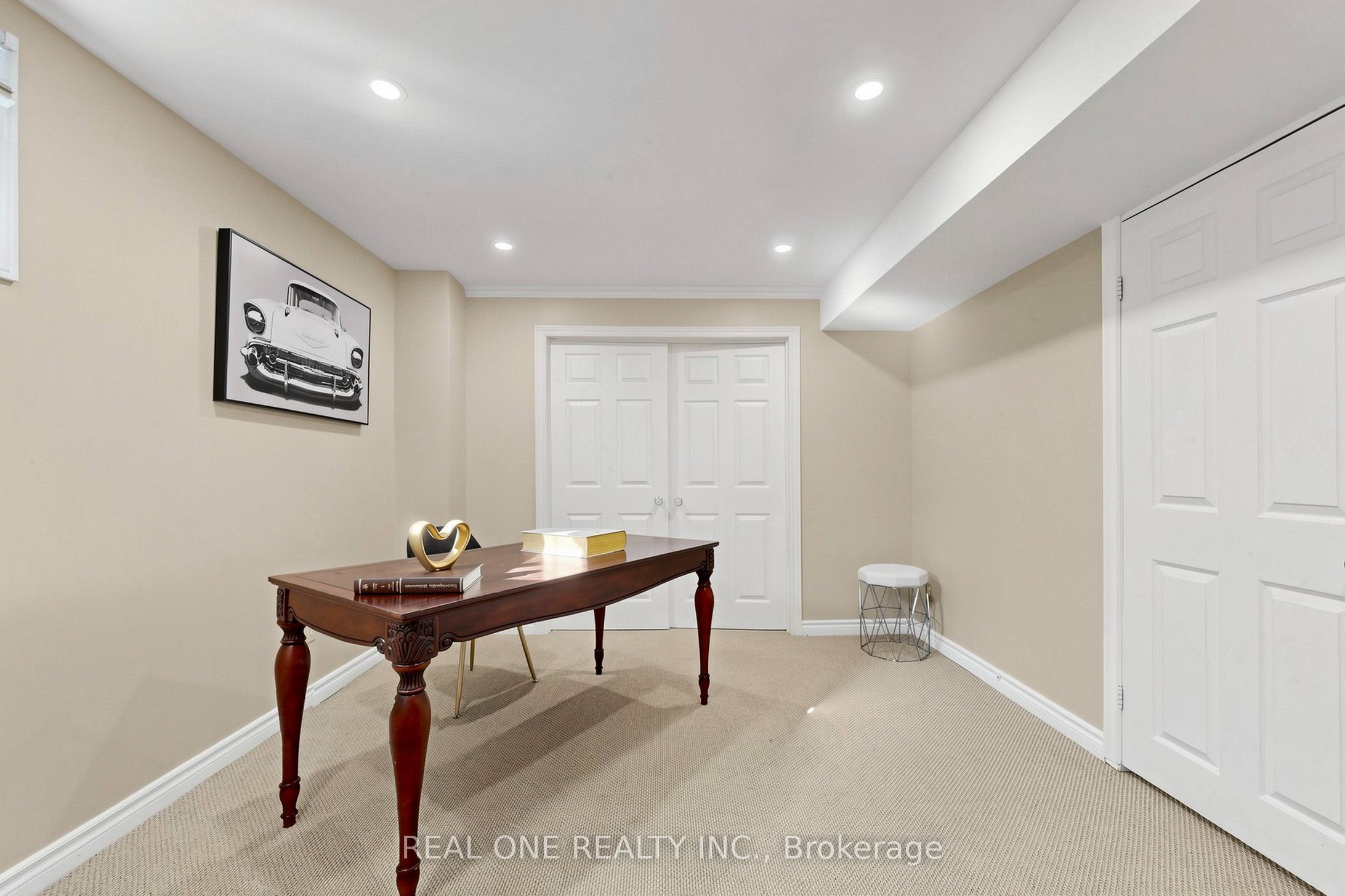 1213 Rosethorne Road Property Photo 39
