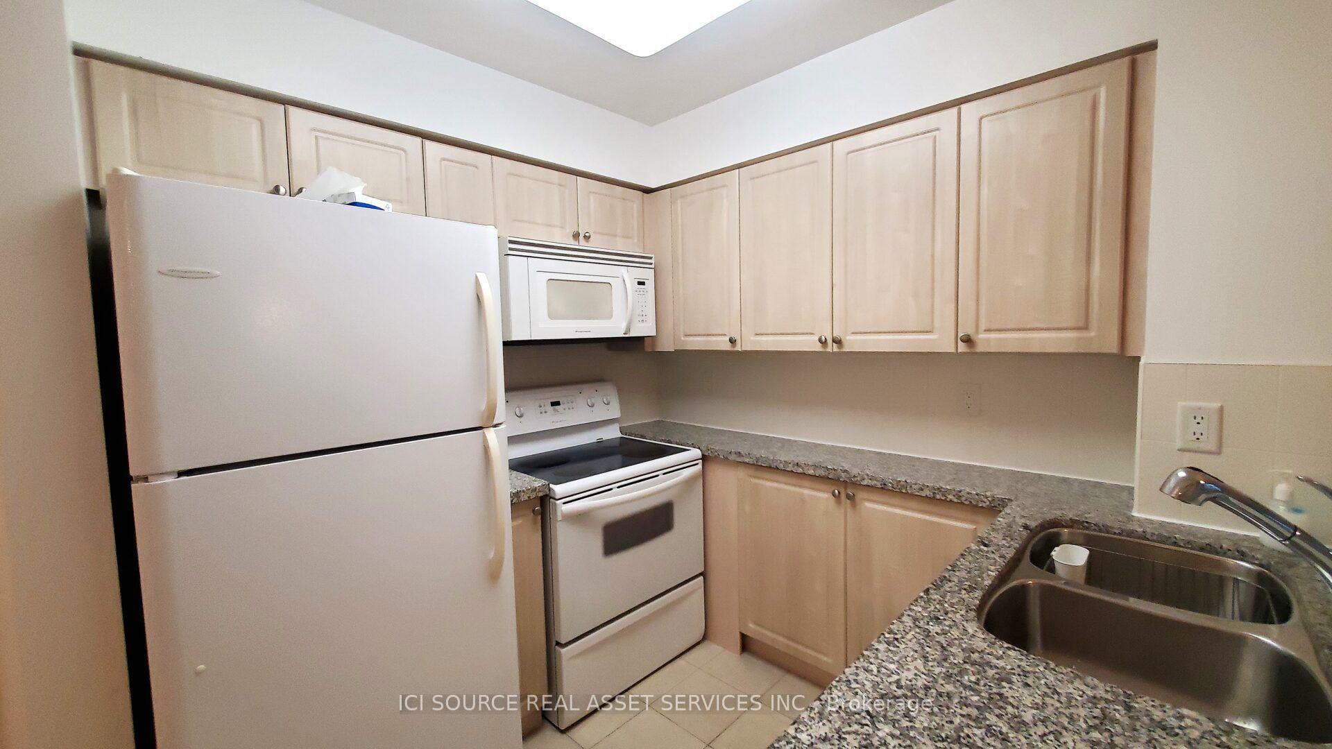 2119 Lake Shore Boulevard W 316 Property Photo 5