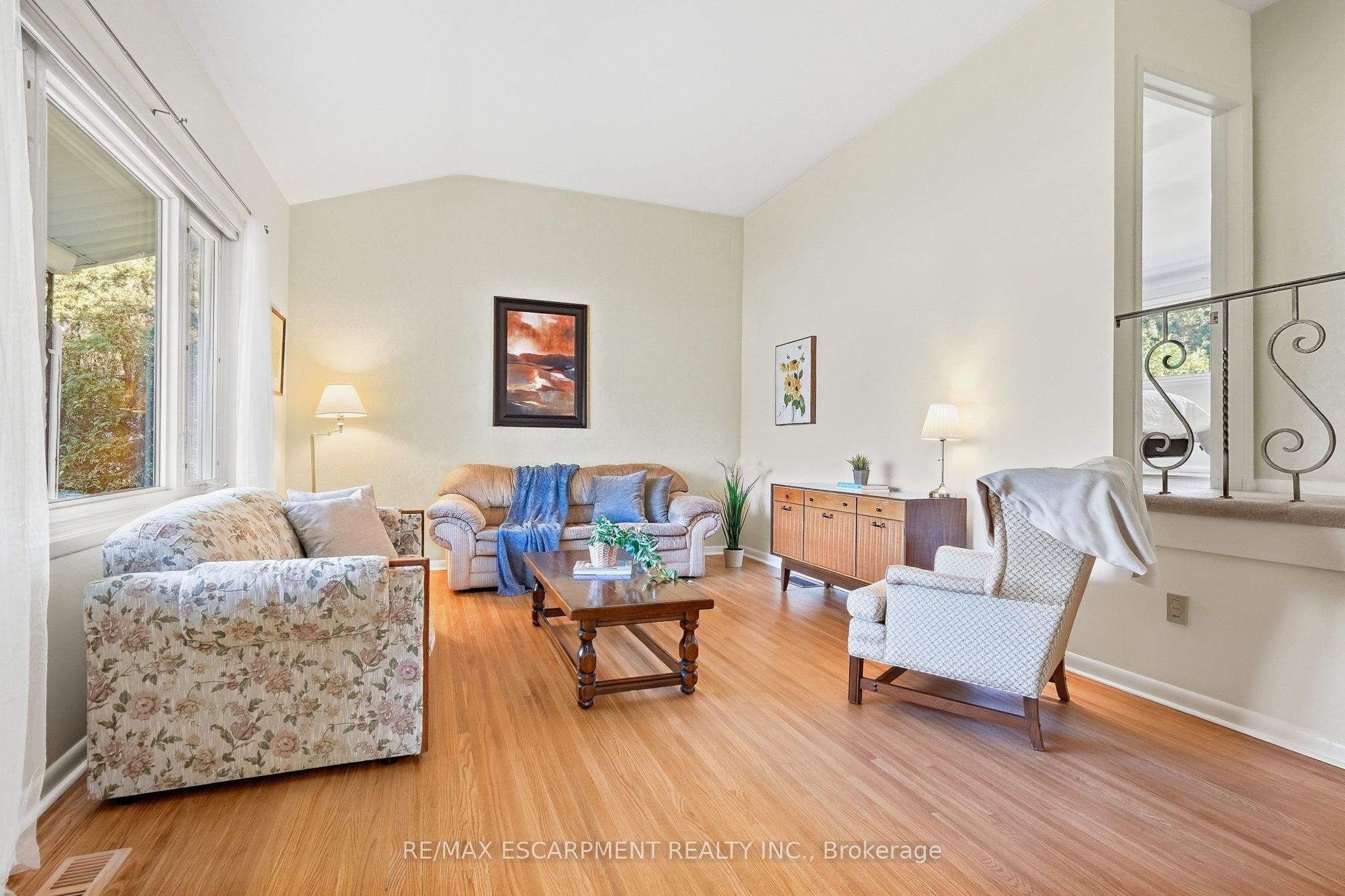 1267 Dunbar Road Property Photo 3