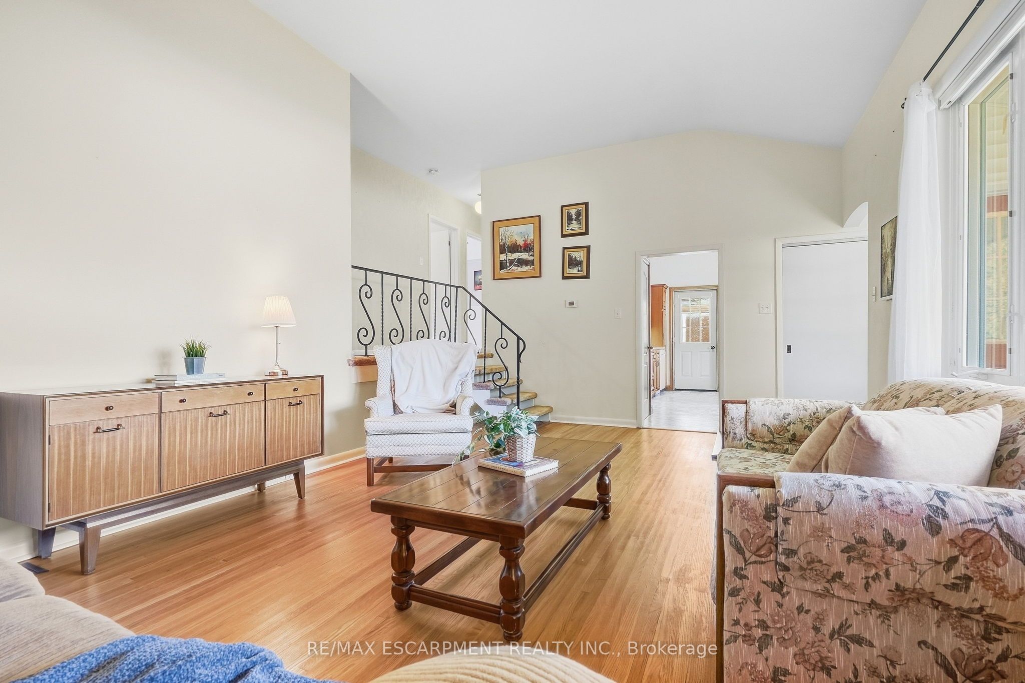 1267 Dunbar Road Property Photo 4