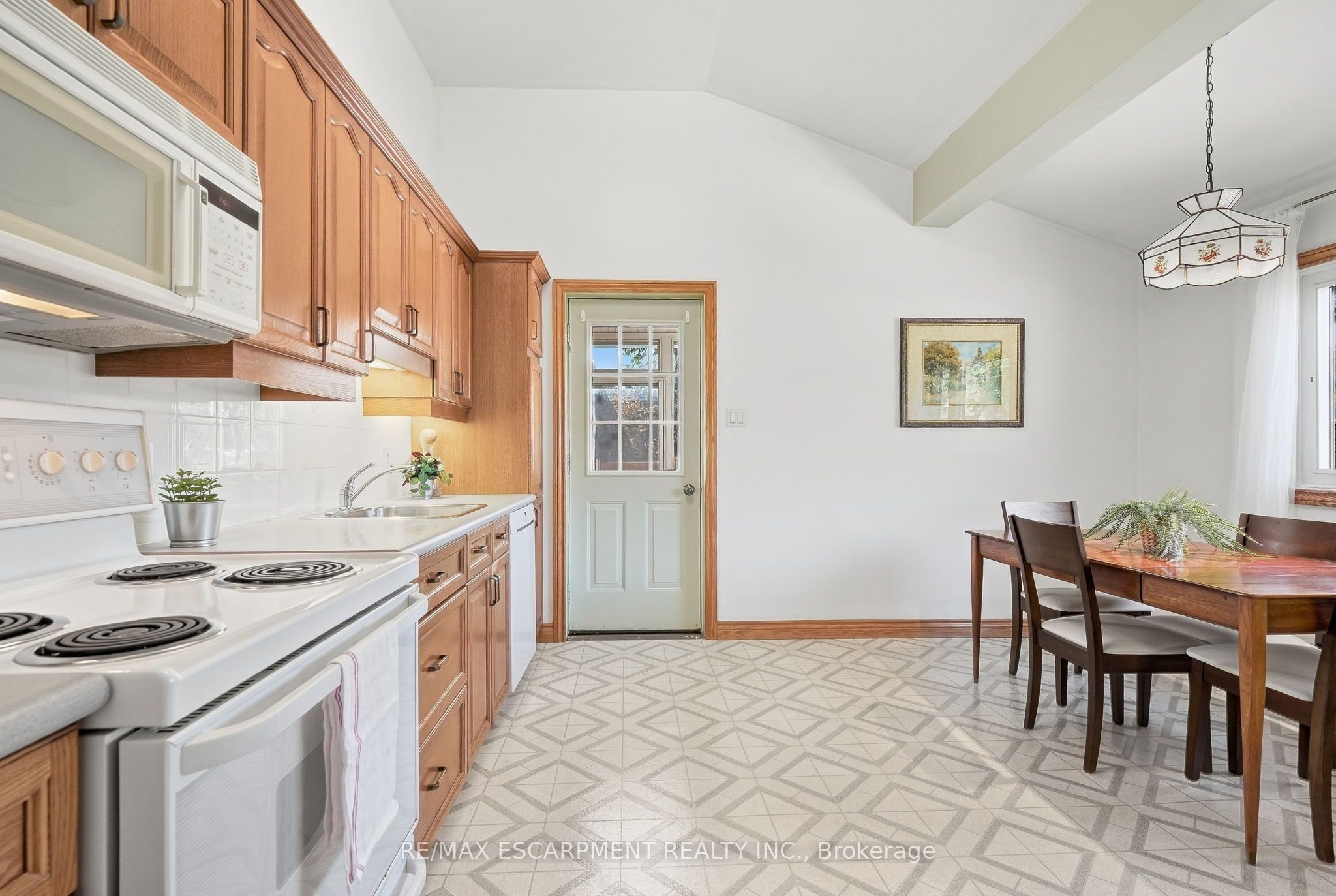 1267 Dunbar Road Property Photo 6