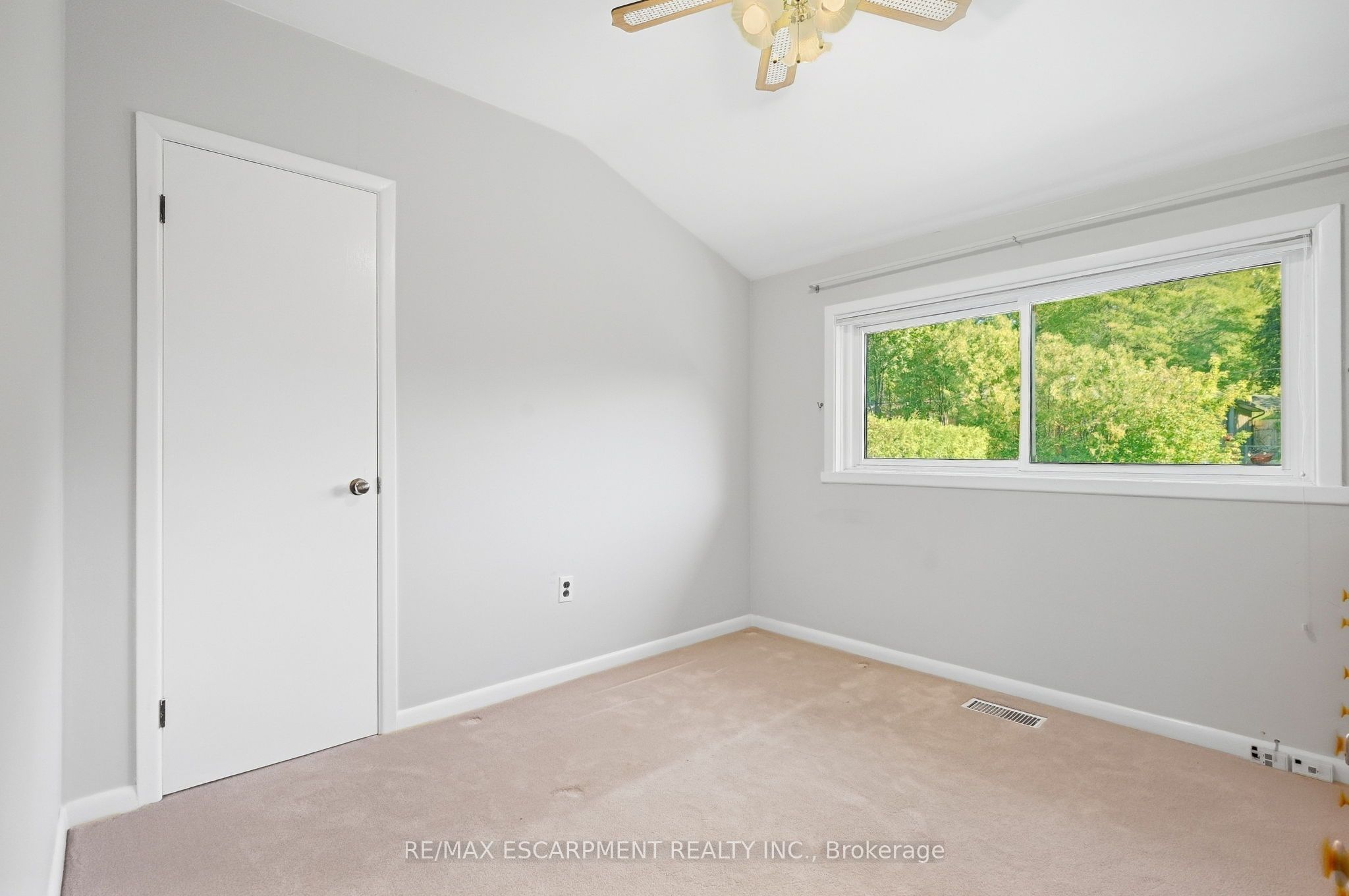 1267 Dunbar Road Property Photo 14