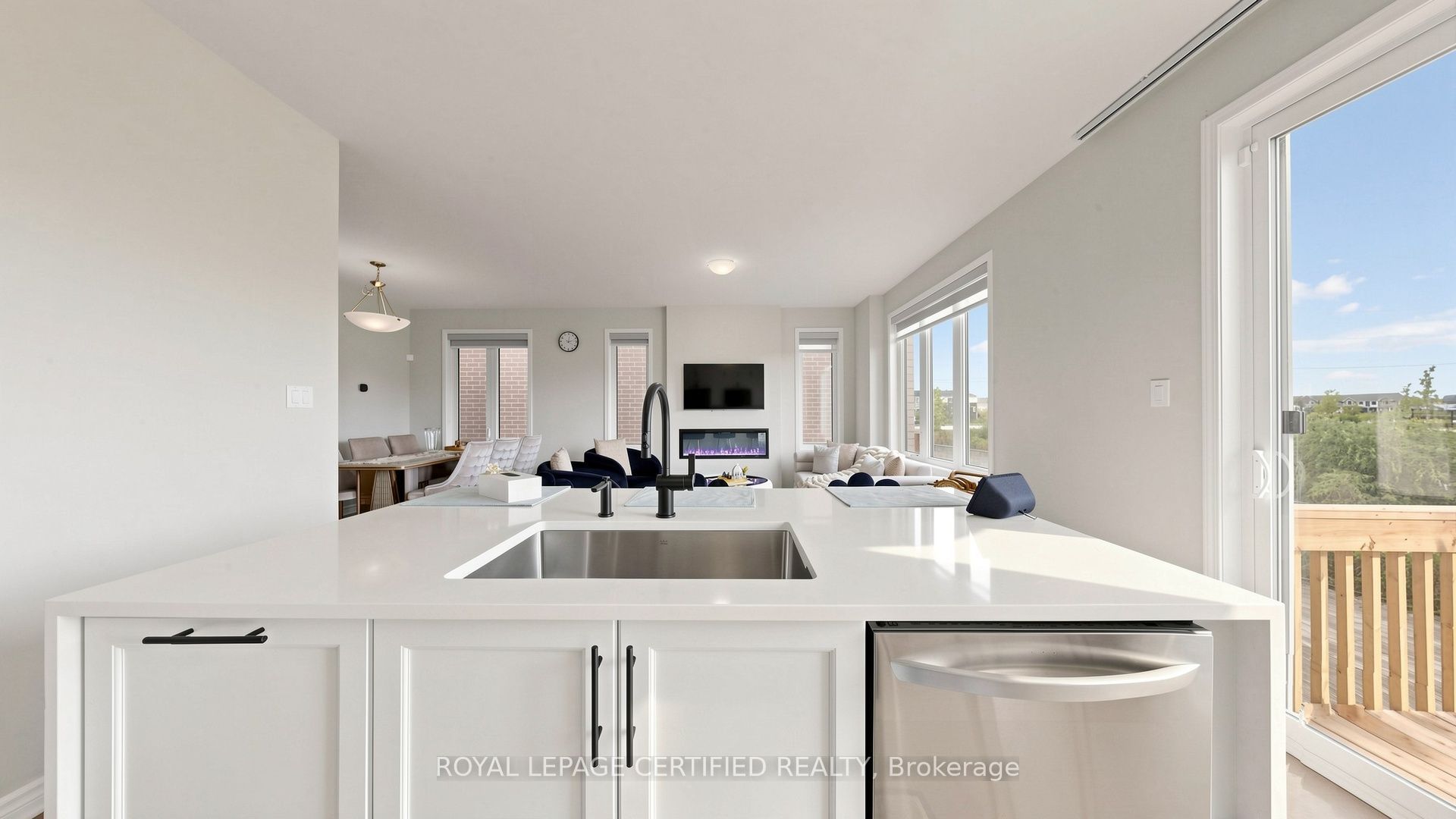 1519 Whitlock Avenue Property Photo 18