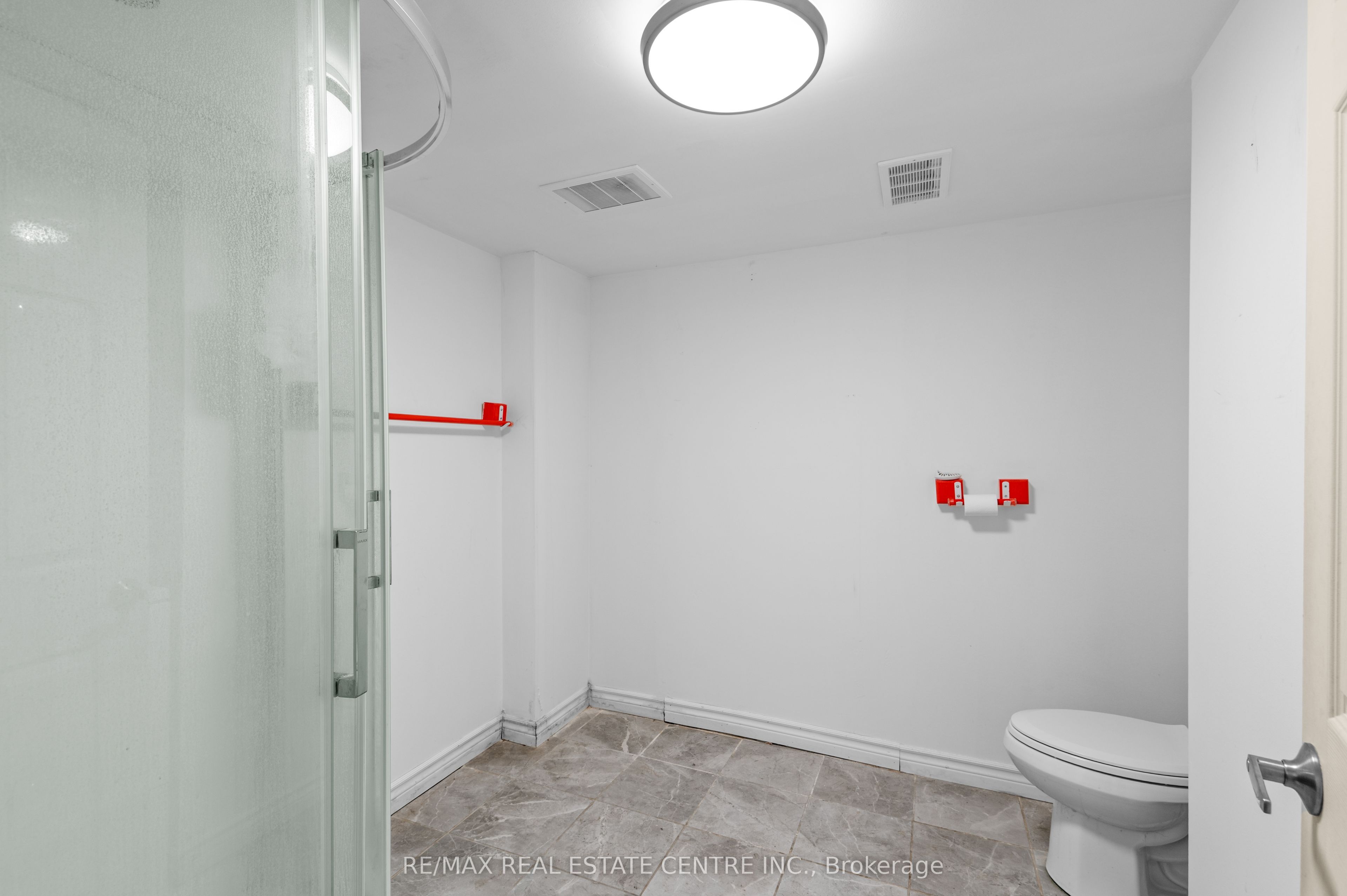 62 Elizabeth Street Property Photo 38