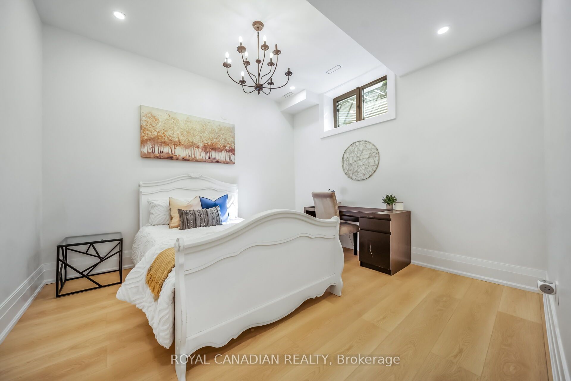 1470 Albion Avenue Property Photo 38