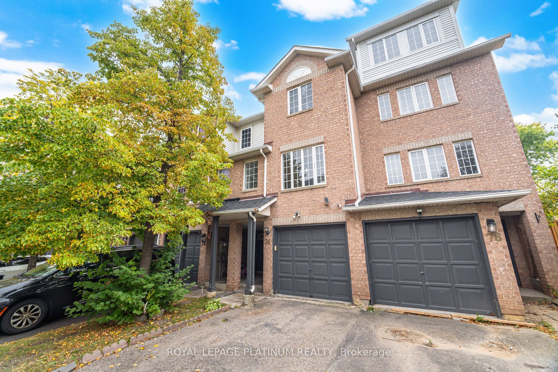 74 Spadina Road Property Photo 1