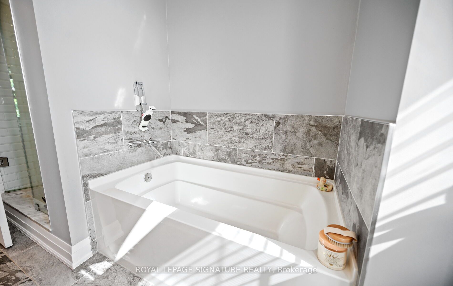2023 Deerview Common Property Photo 34