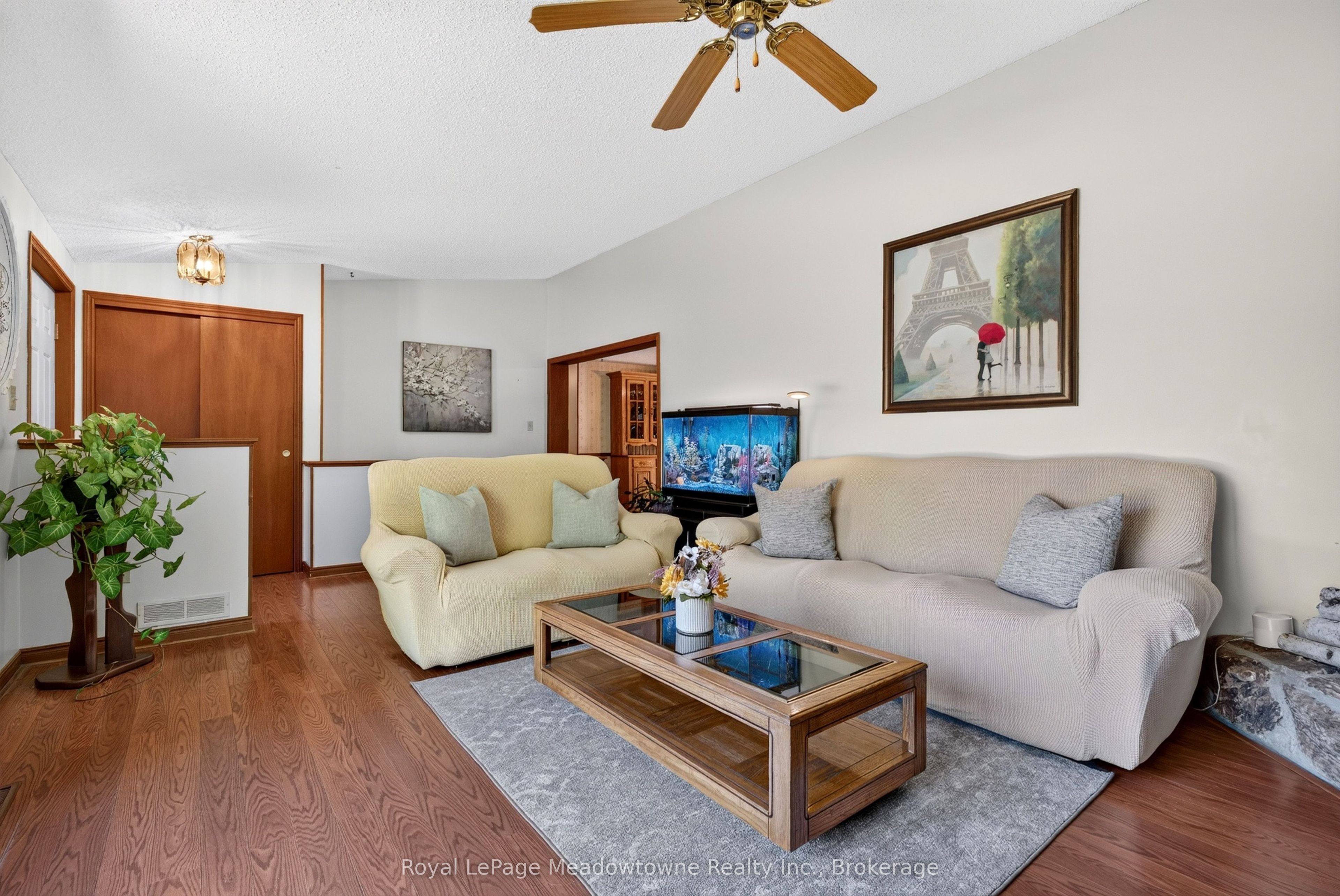 4095 20 Side Road Property Photo 7