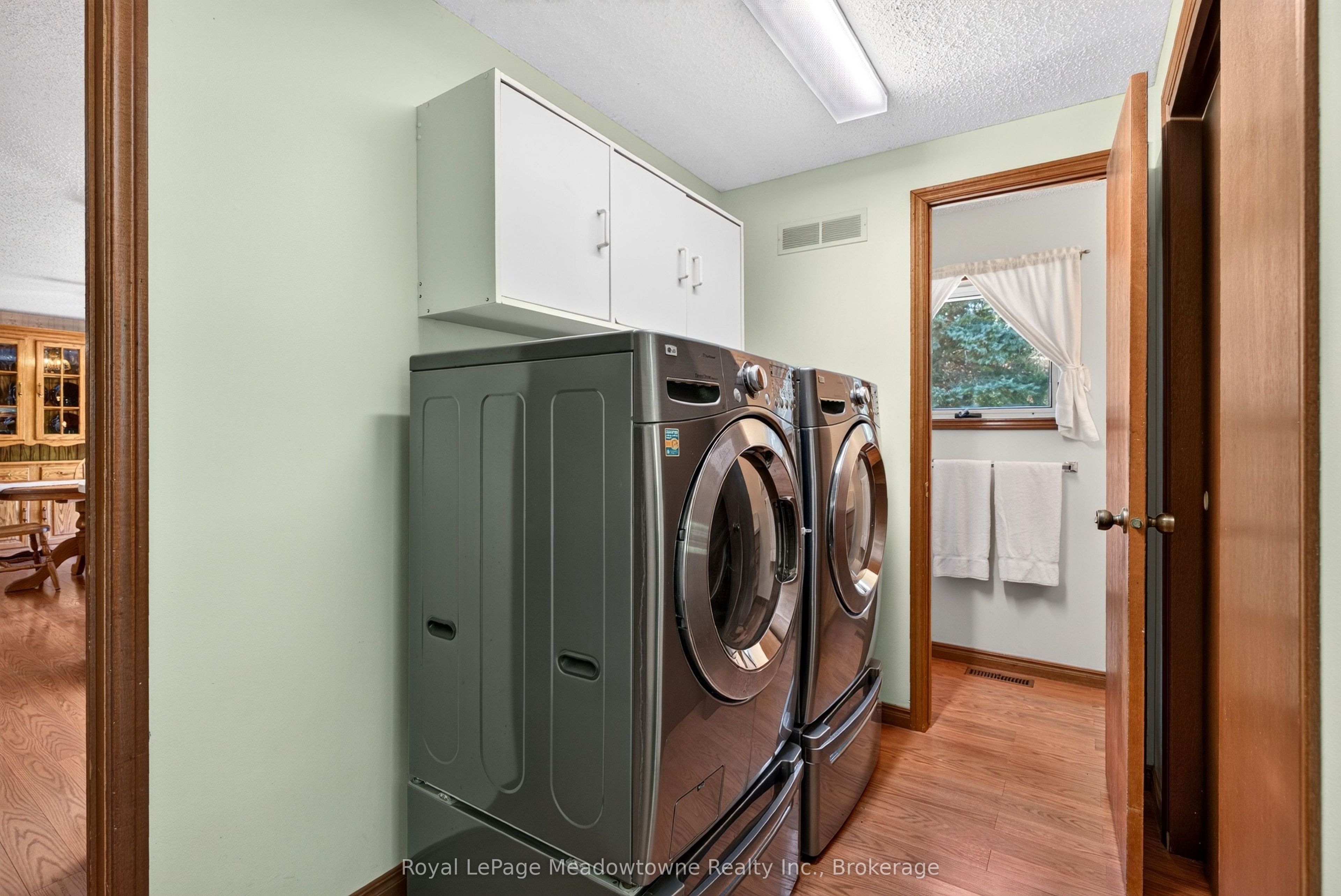 4095 20 Side Road Property Photo 16