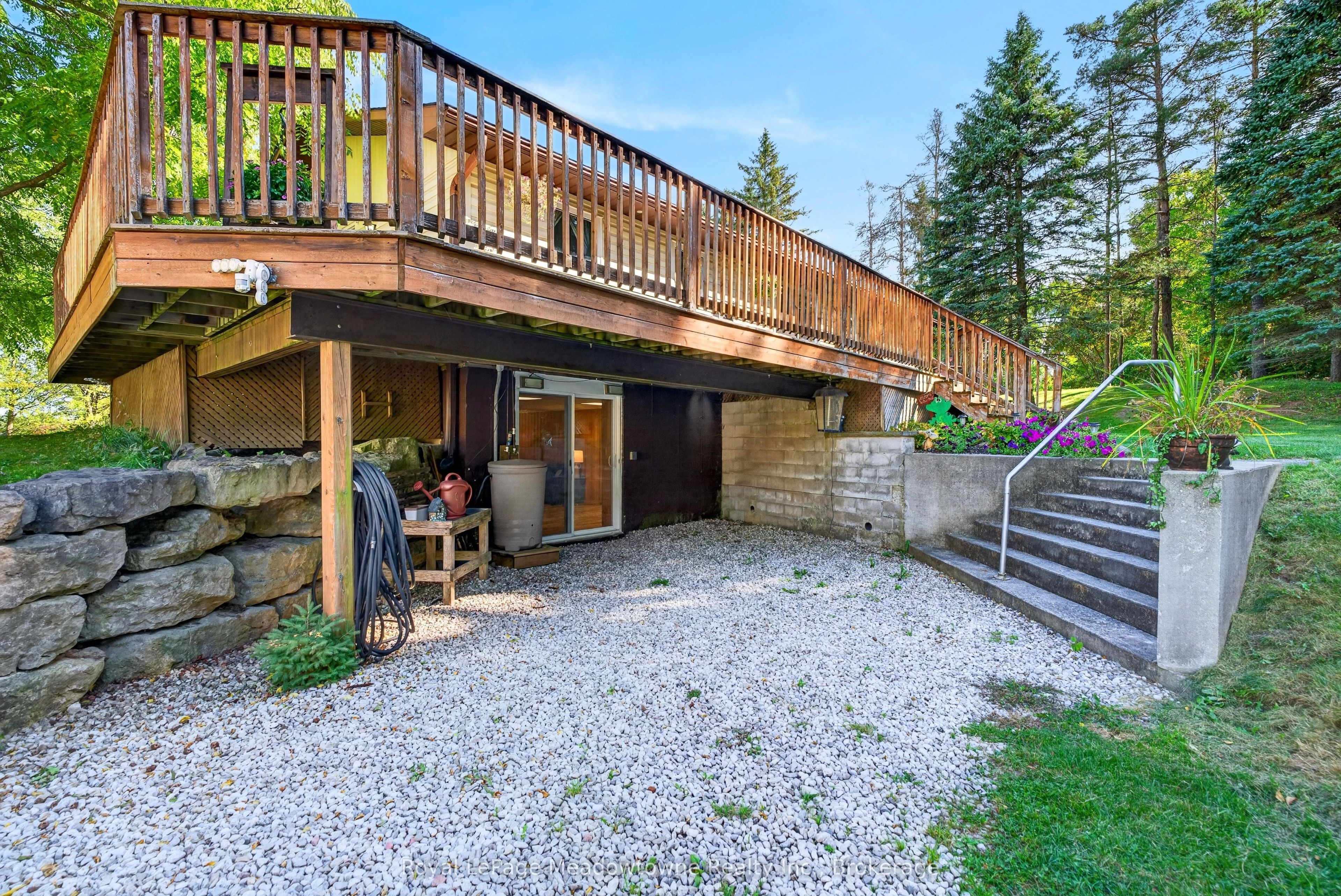 4095 20 Side Road Property Photo 34