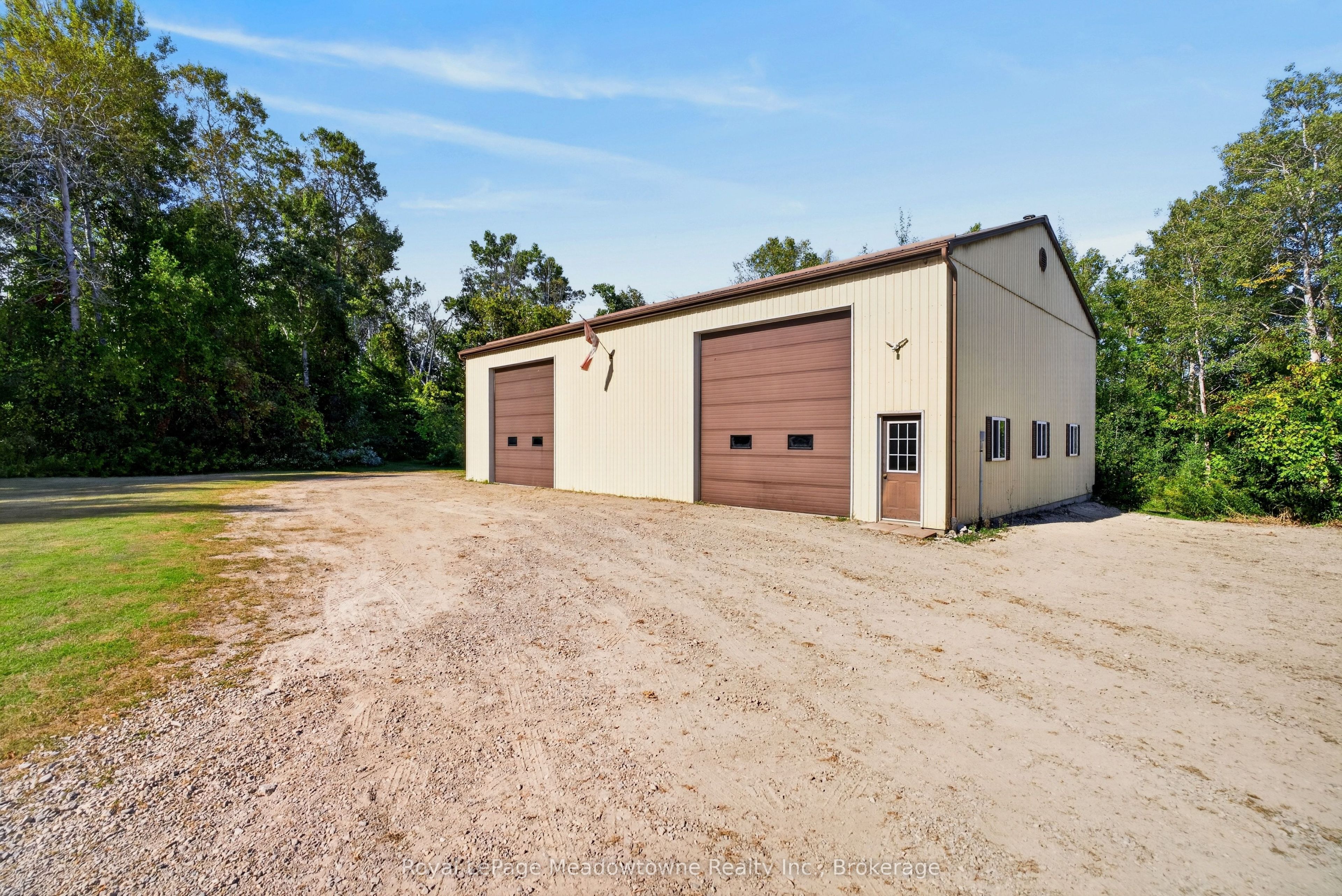 4095 20 Side Road Property Photo 41