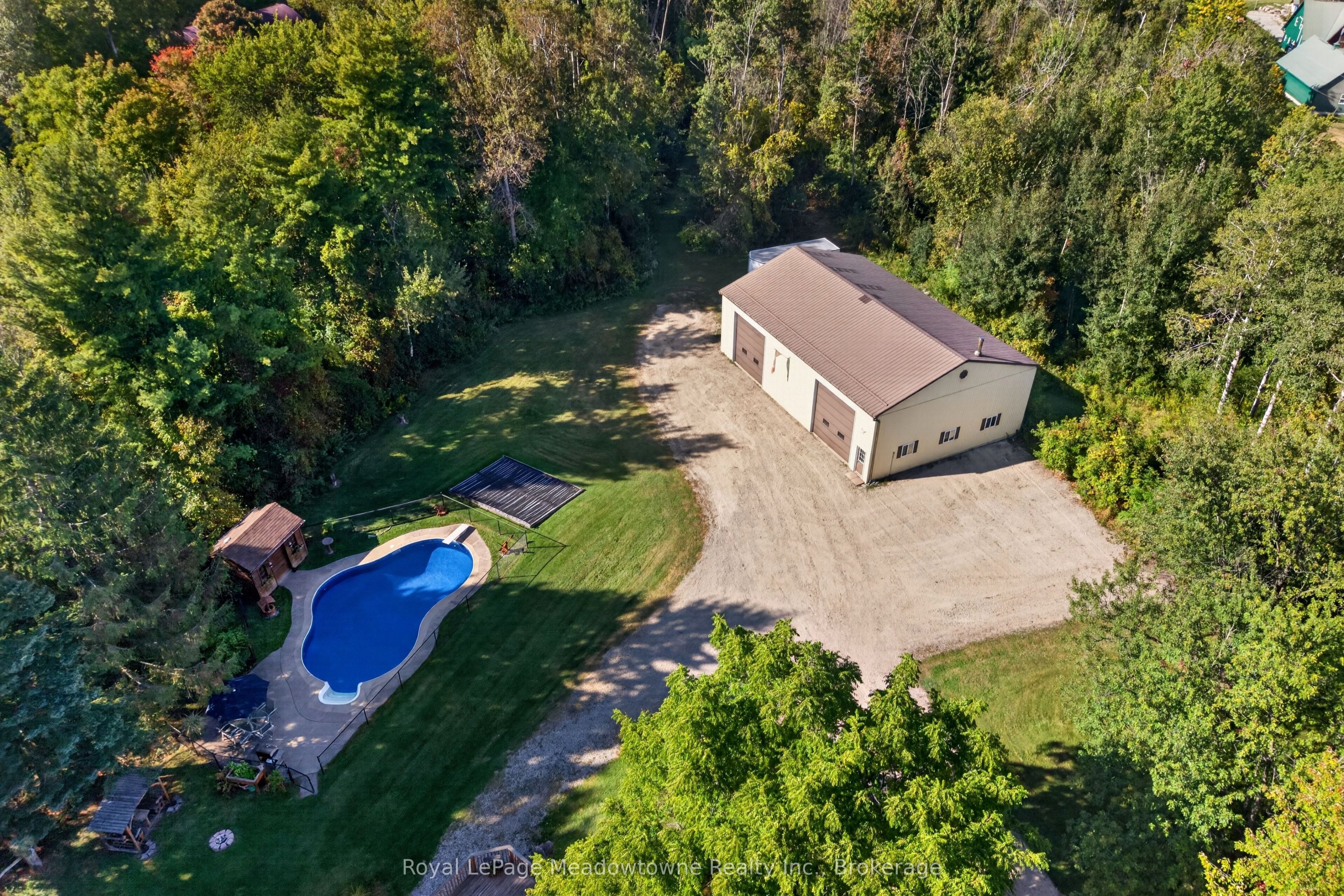 4095 20 Side Road Property Photo 46