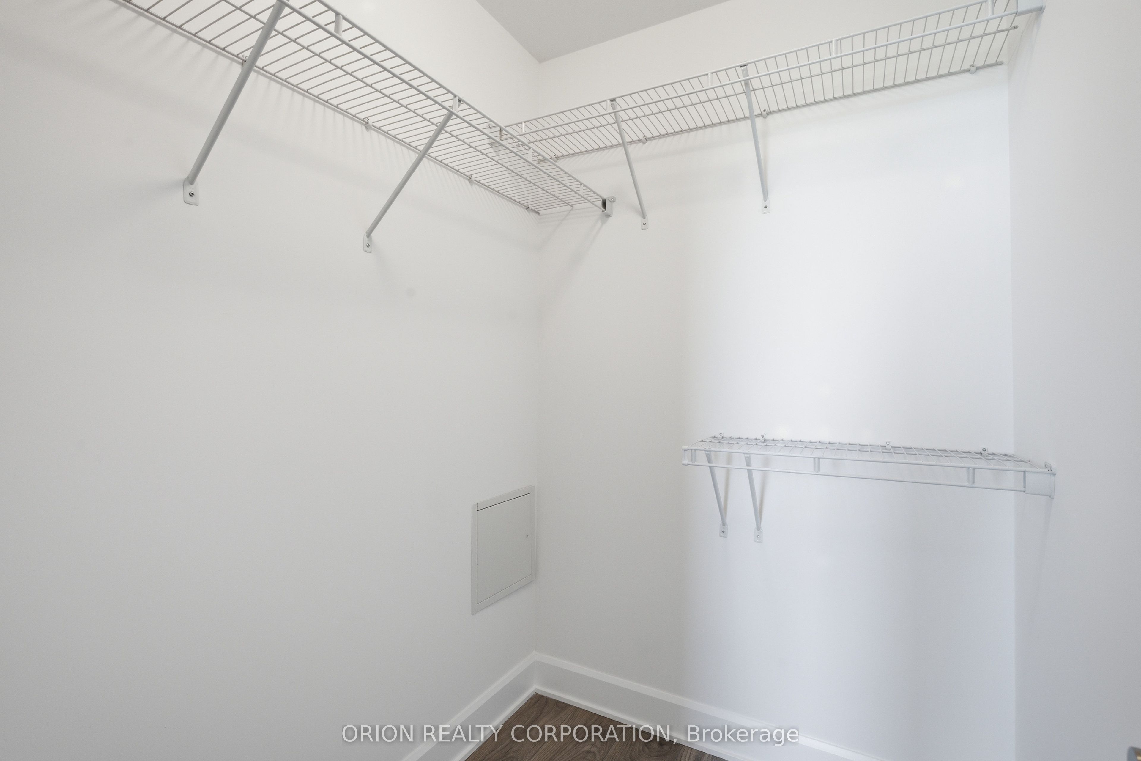 3240 William Coltson Avenue 804 Property Photo 17