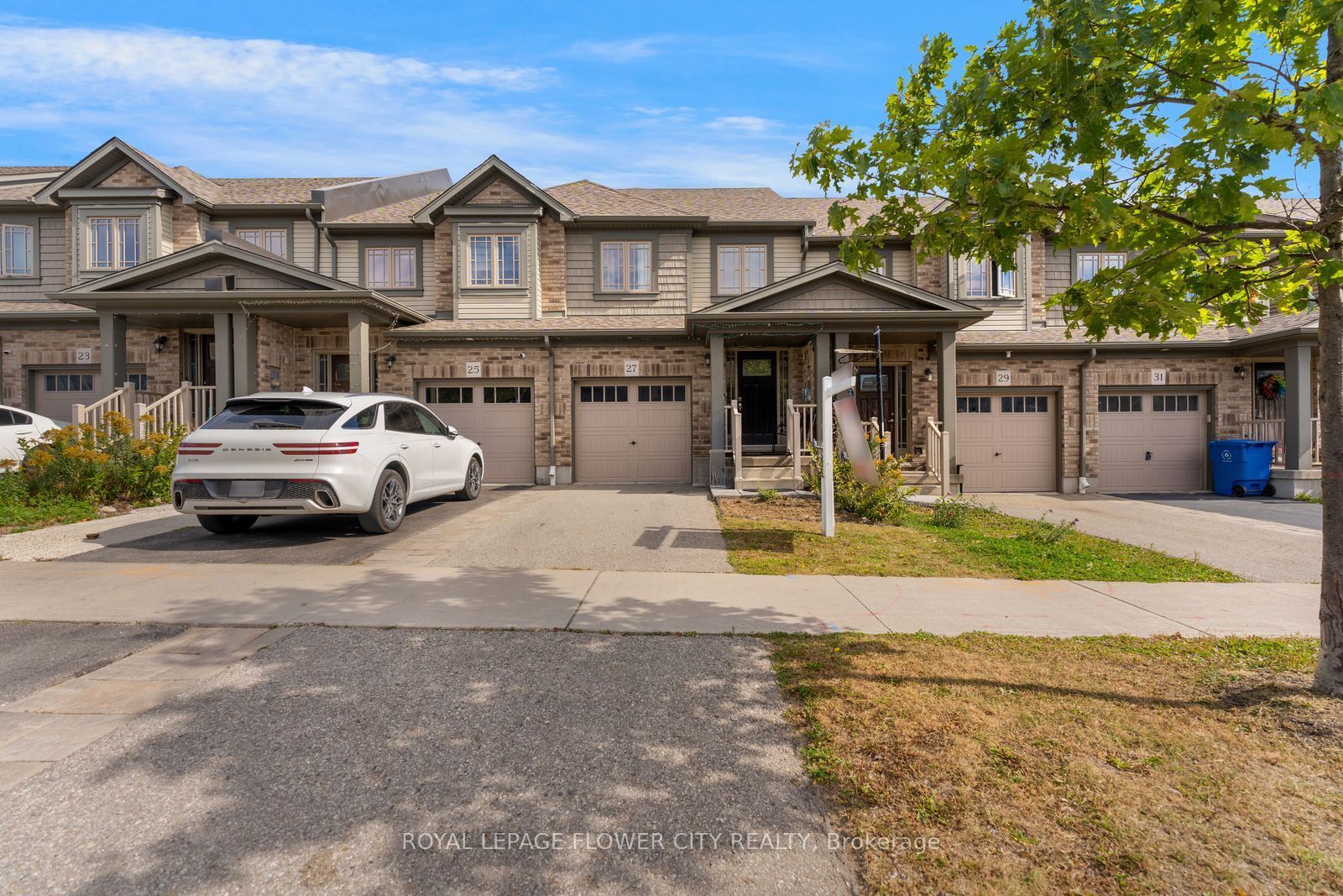 27 Winterton Court Property Photo 1