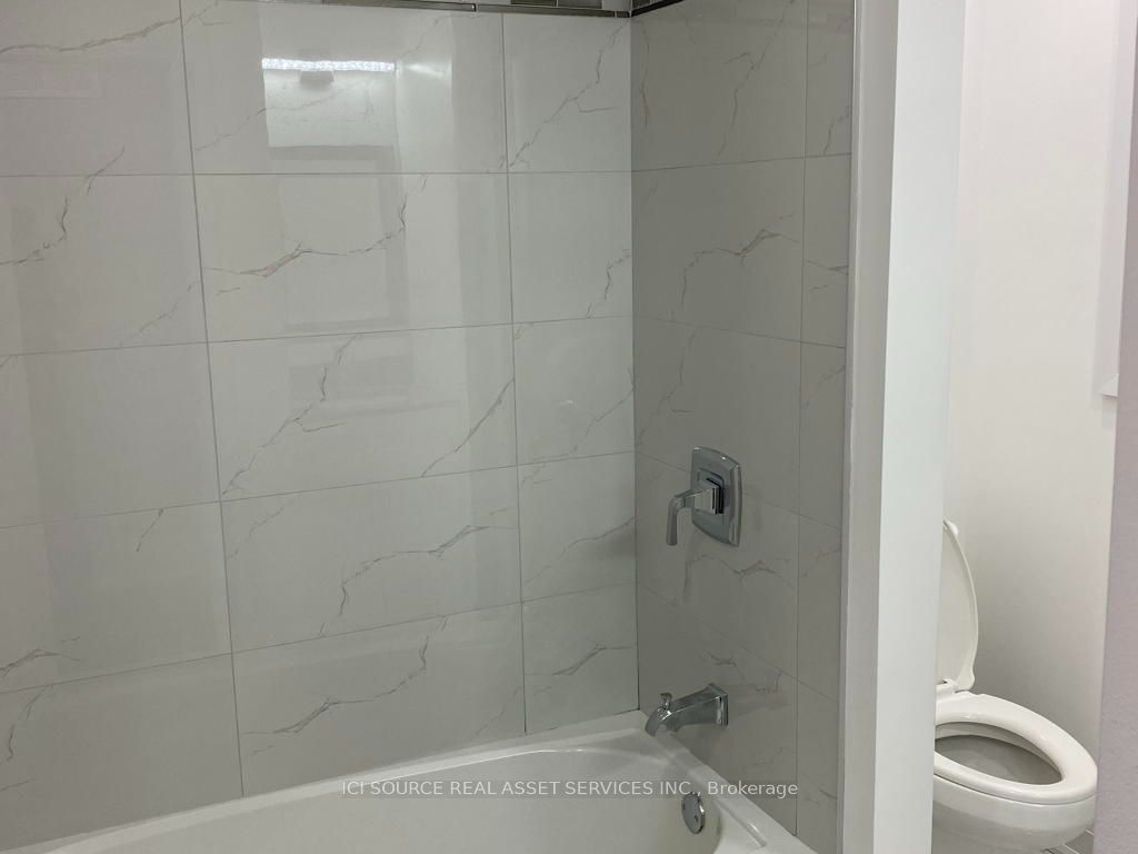 77 Newbridge Crescent Property Photo 10