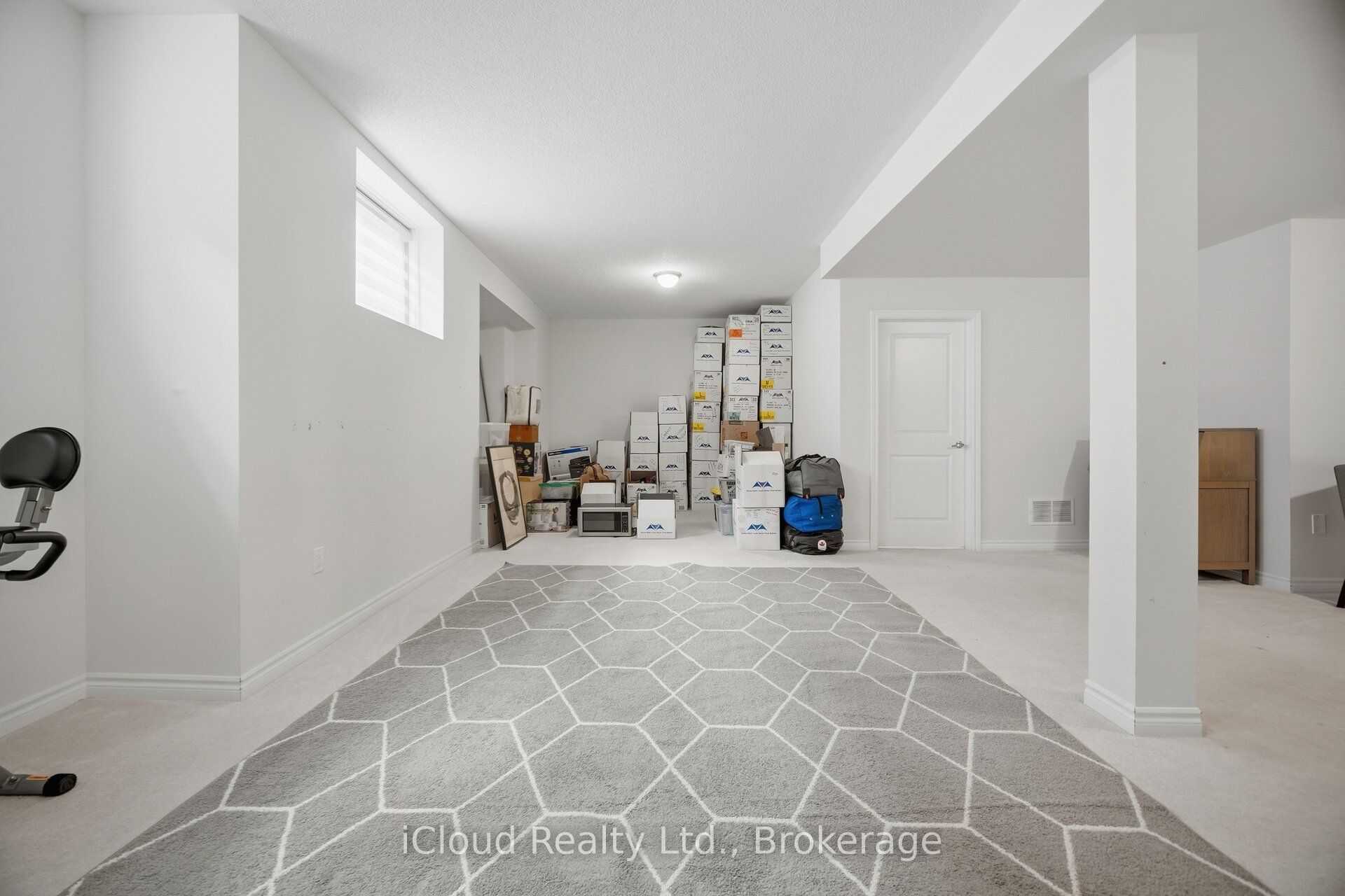 1400 Yellow Rose Circle Property Photo 45