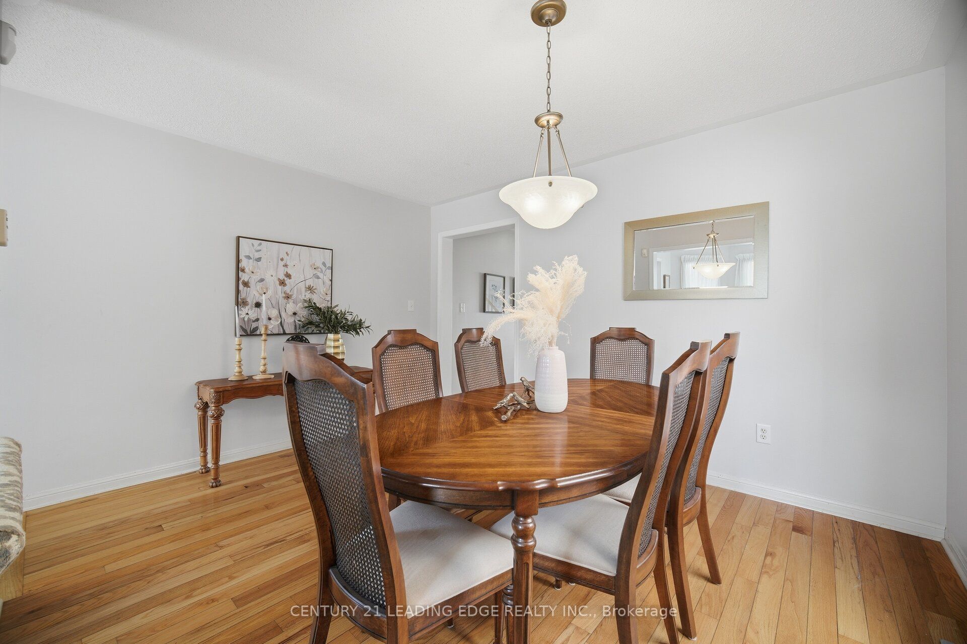 4079 Gunby Crescent Property Photo 8