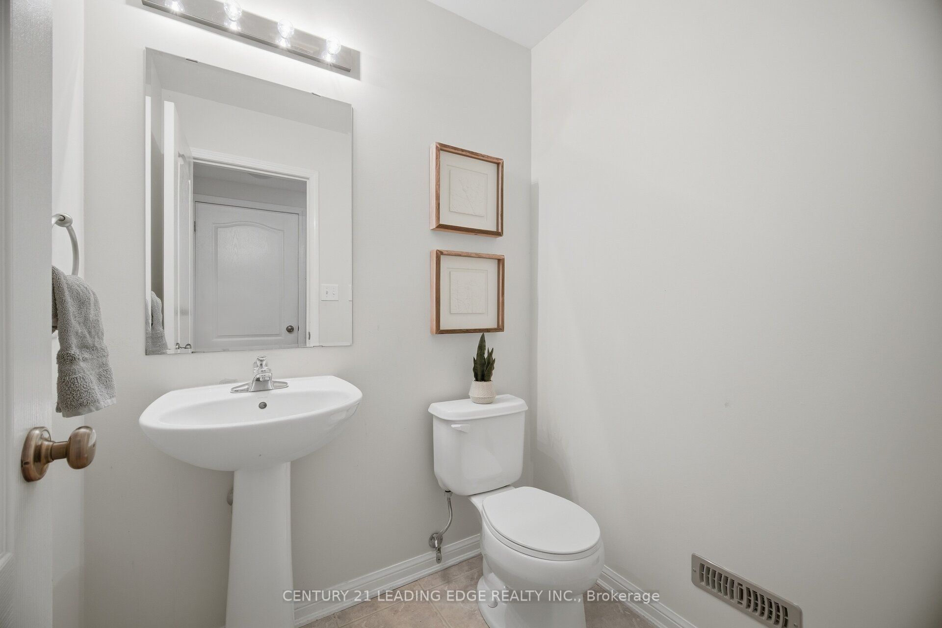 4079 Gunby Crescent Property Photo 21