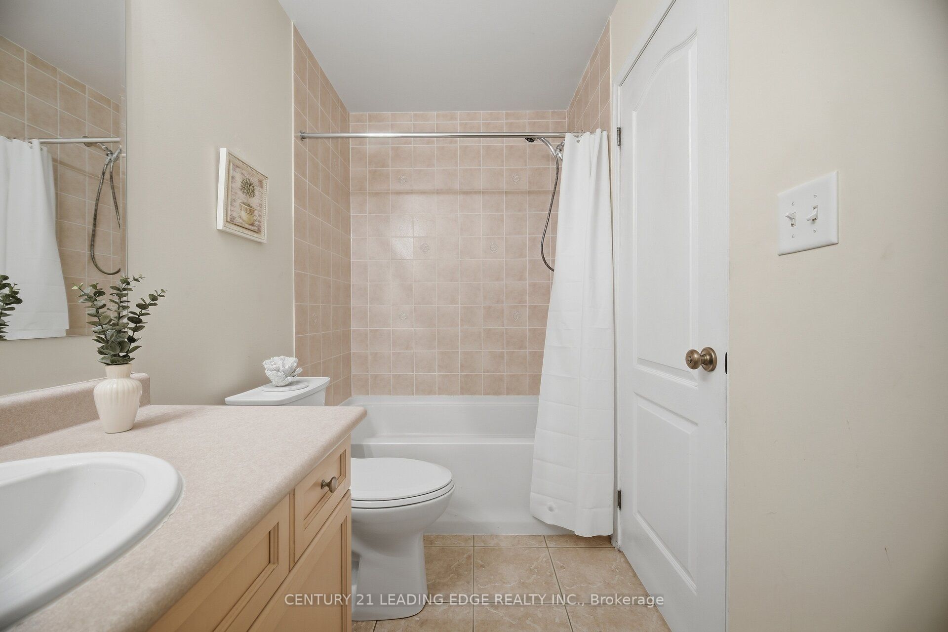 4079 Gunby Crescent Property Photo 35