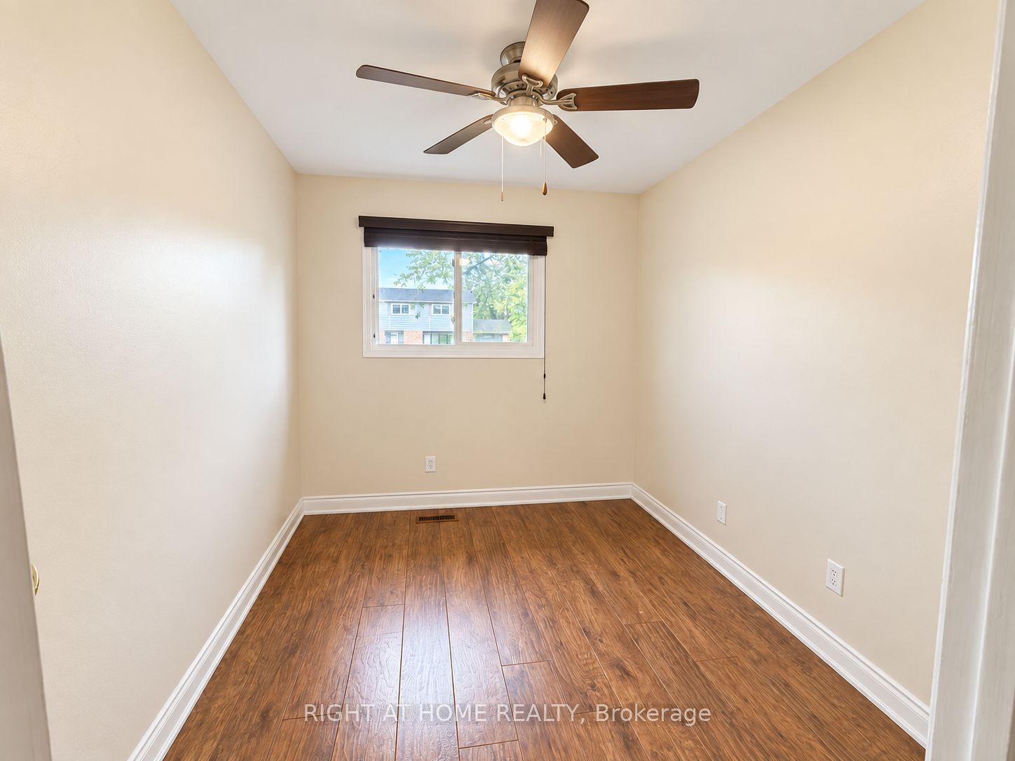2201 Bridge Road Upper Property Photo 8