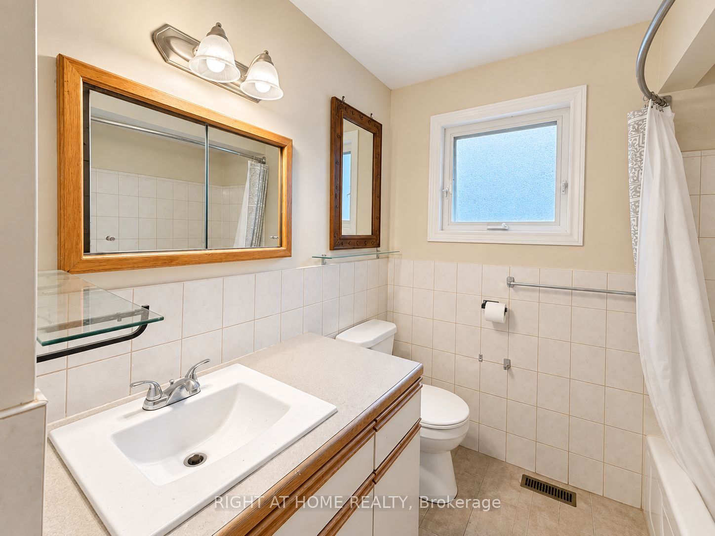 2201 Bridge Road Upper Property Photo 9