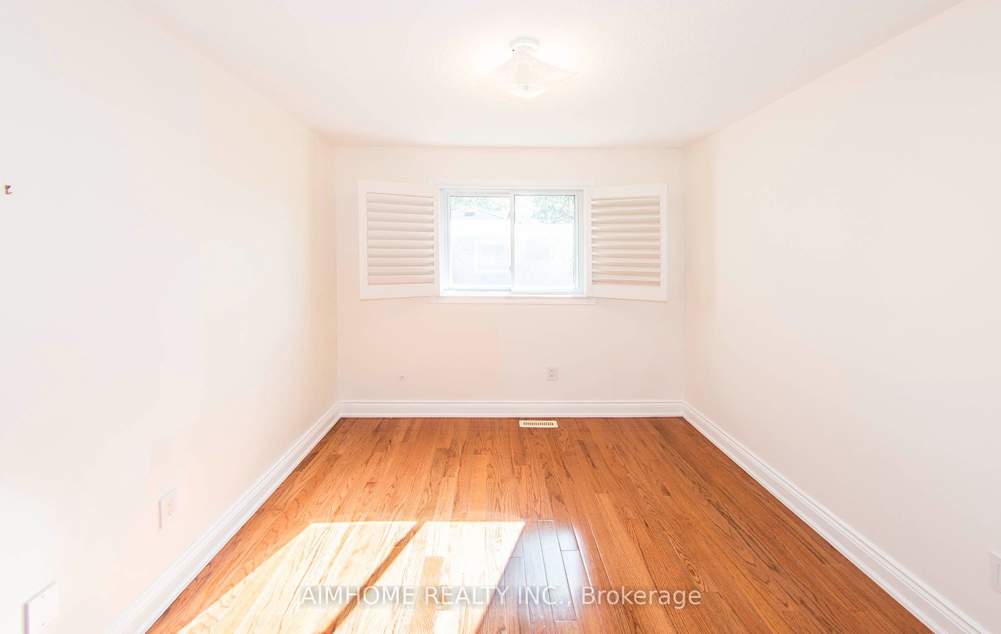 1122 Glen Valley Road Property Photo 20