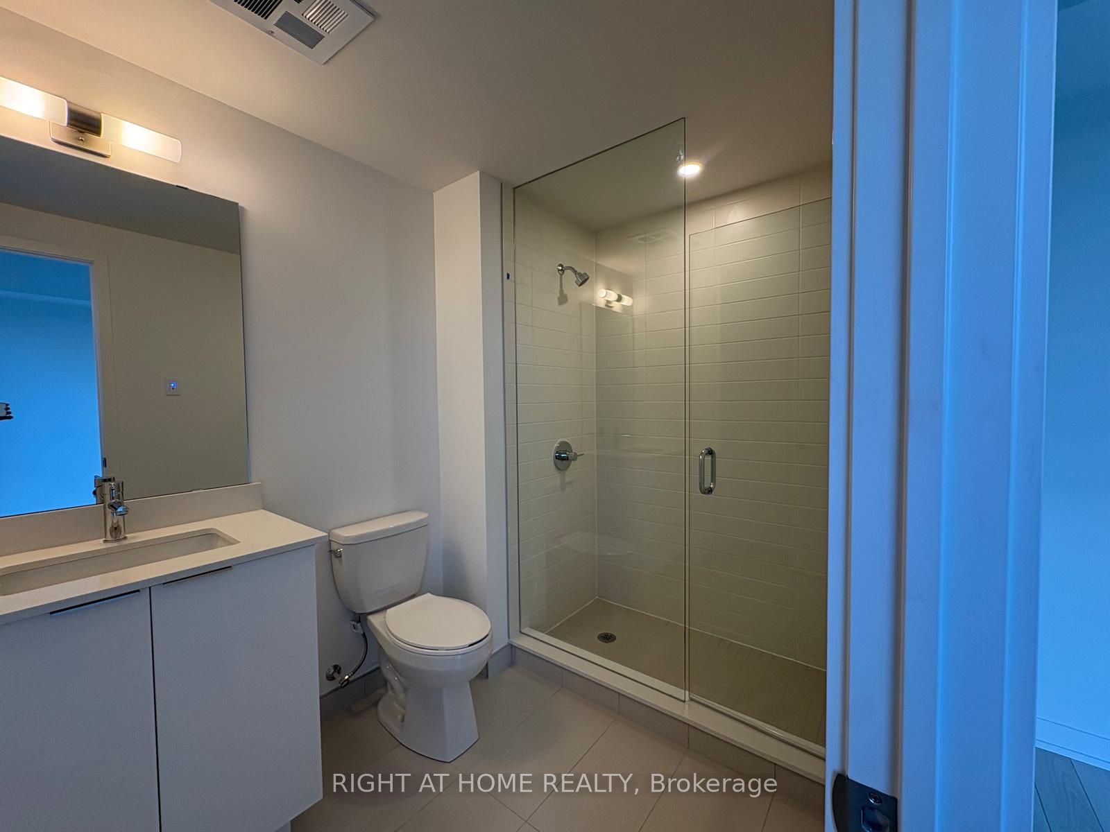3071 Trafalgar Road 410 Property Photo 16