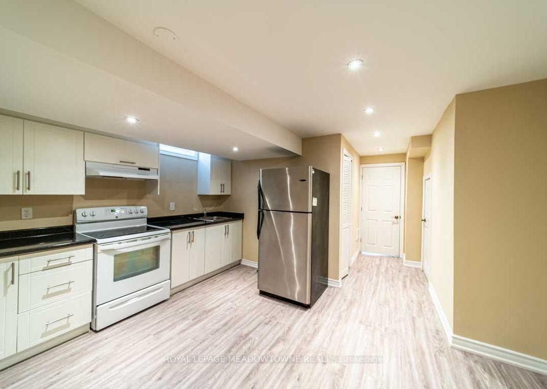 1036 Yates Drive Property Photo 14