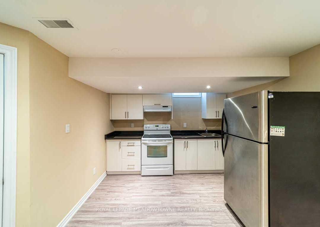 1036 Yates Drive Property Photo 18