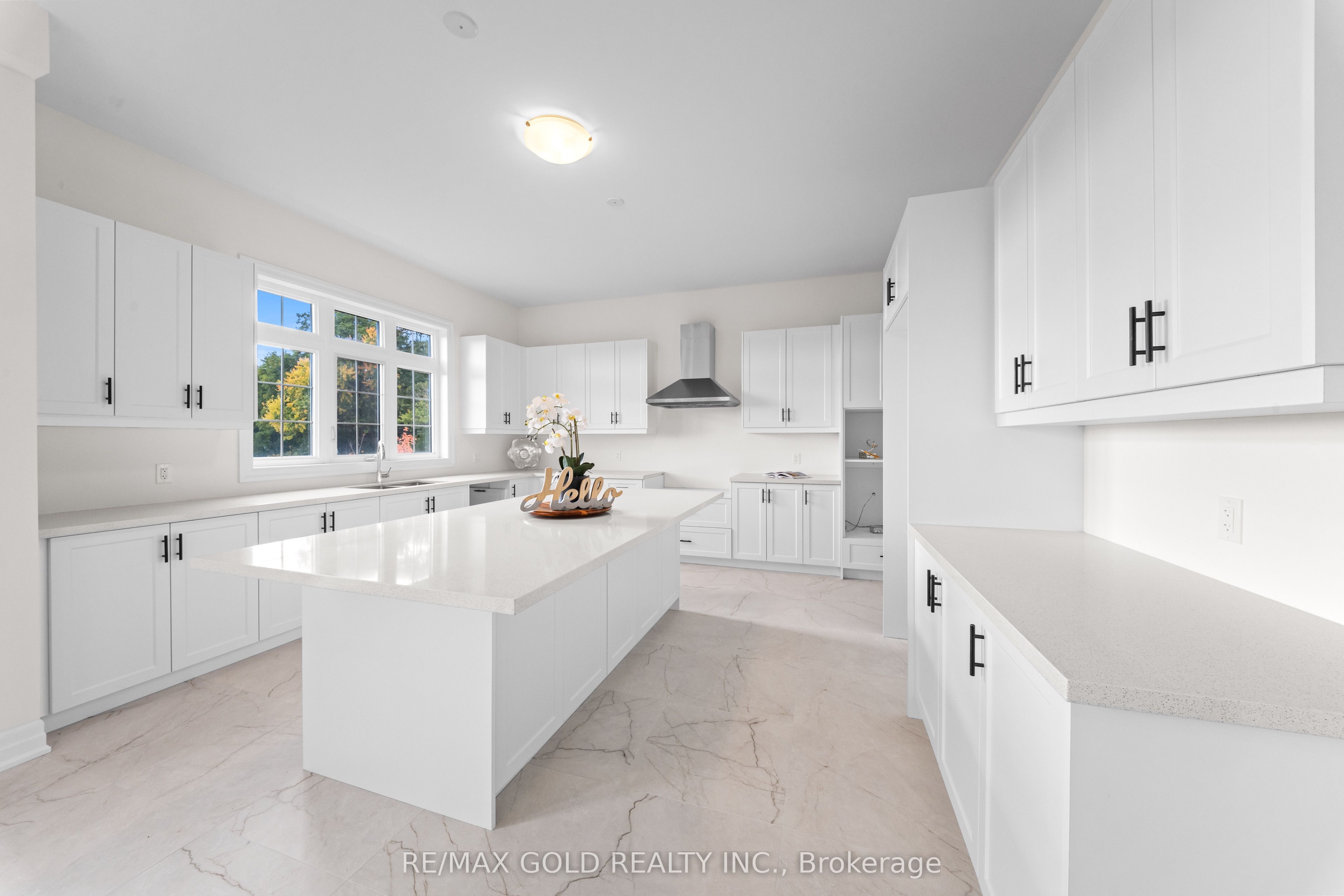 30 Mosswood Trail Property Photo 14
