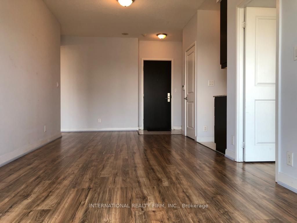 60 Absolute Avenue 805 Property Photo 4