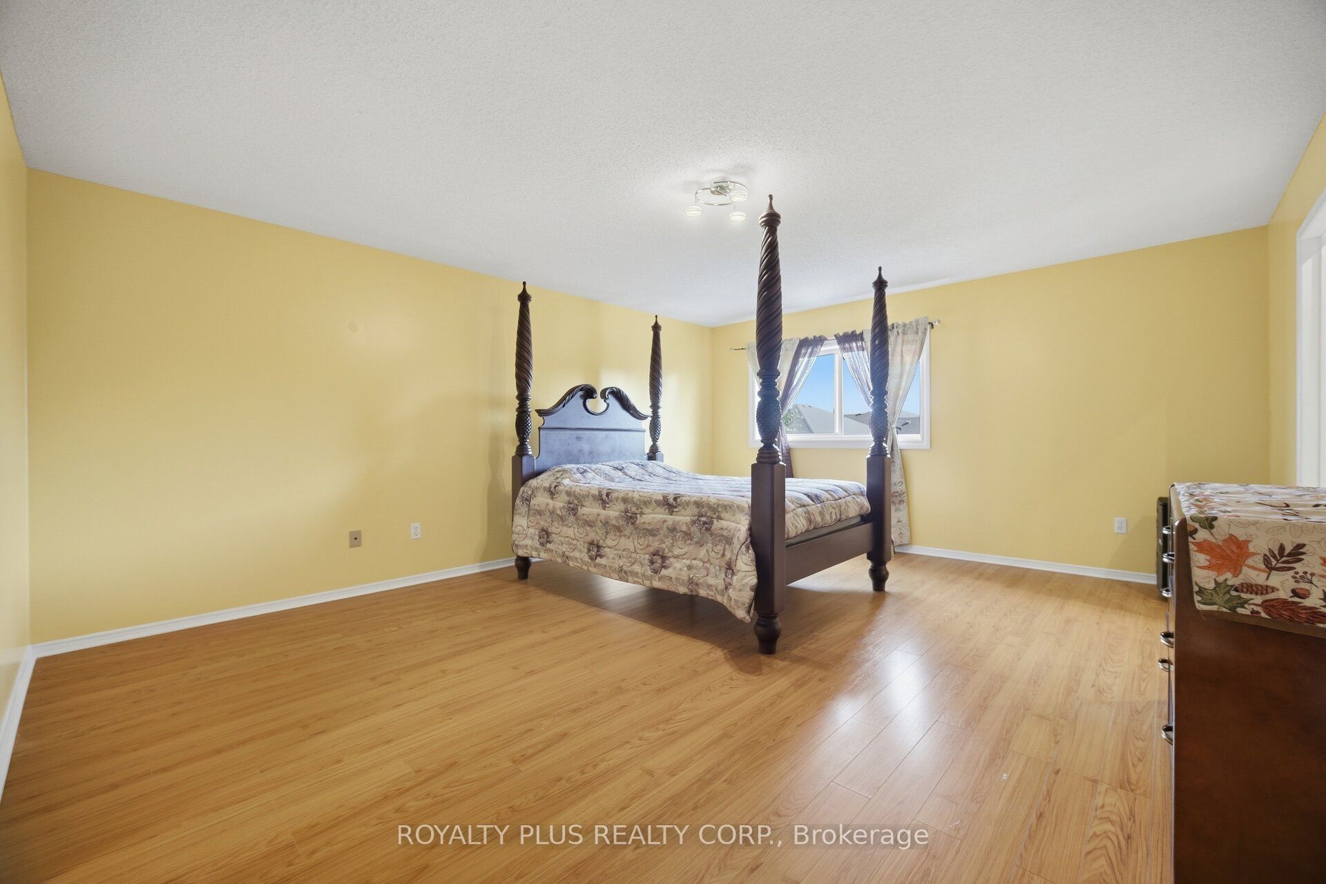 77 Arthurs Crescent Property Photo 19