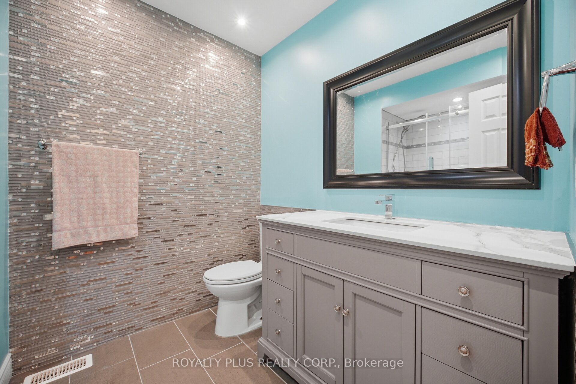 77 Arthurs Crescent Property Photo 26