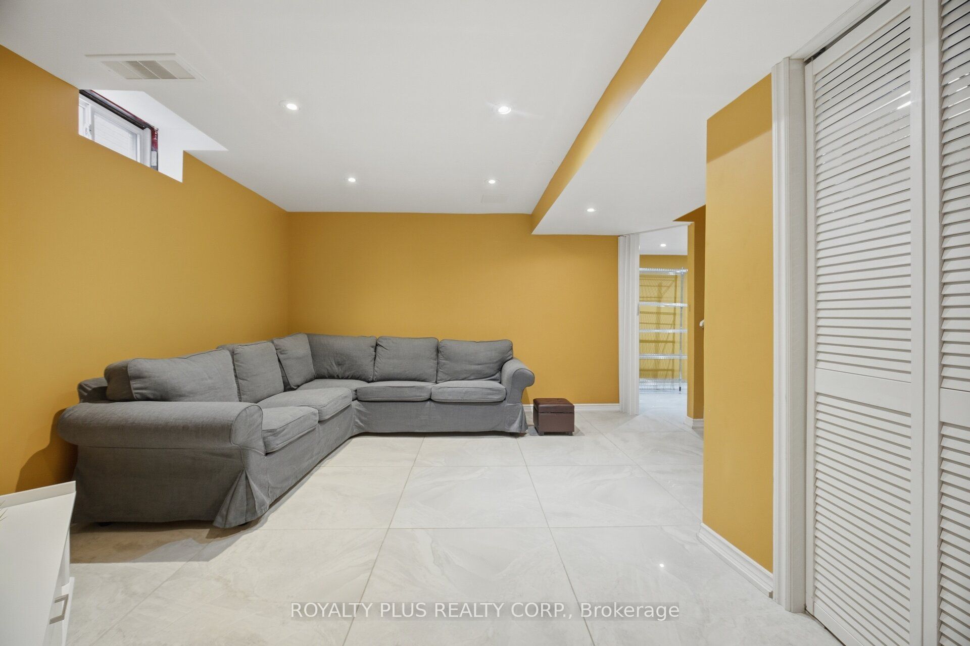 77 Arthurs Crescent Property Photo 29