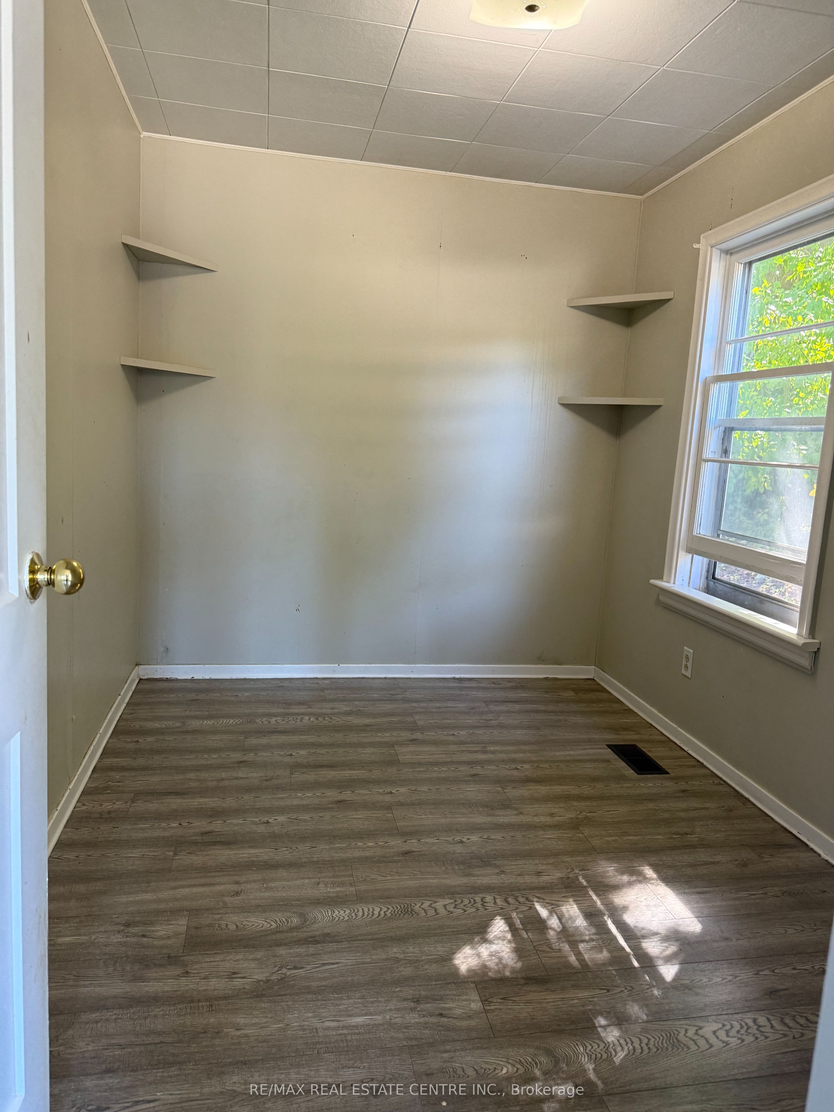 58 John Street Property Photo 10
