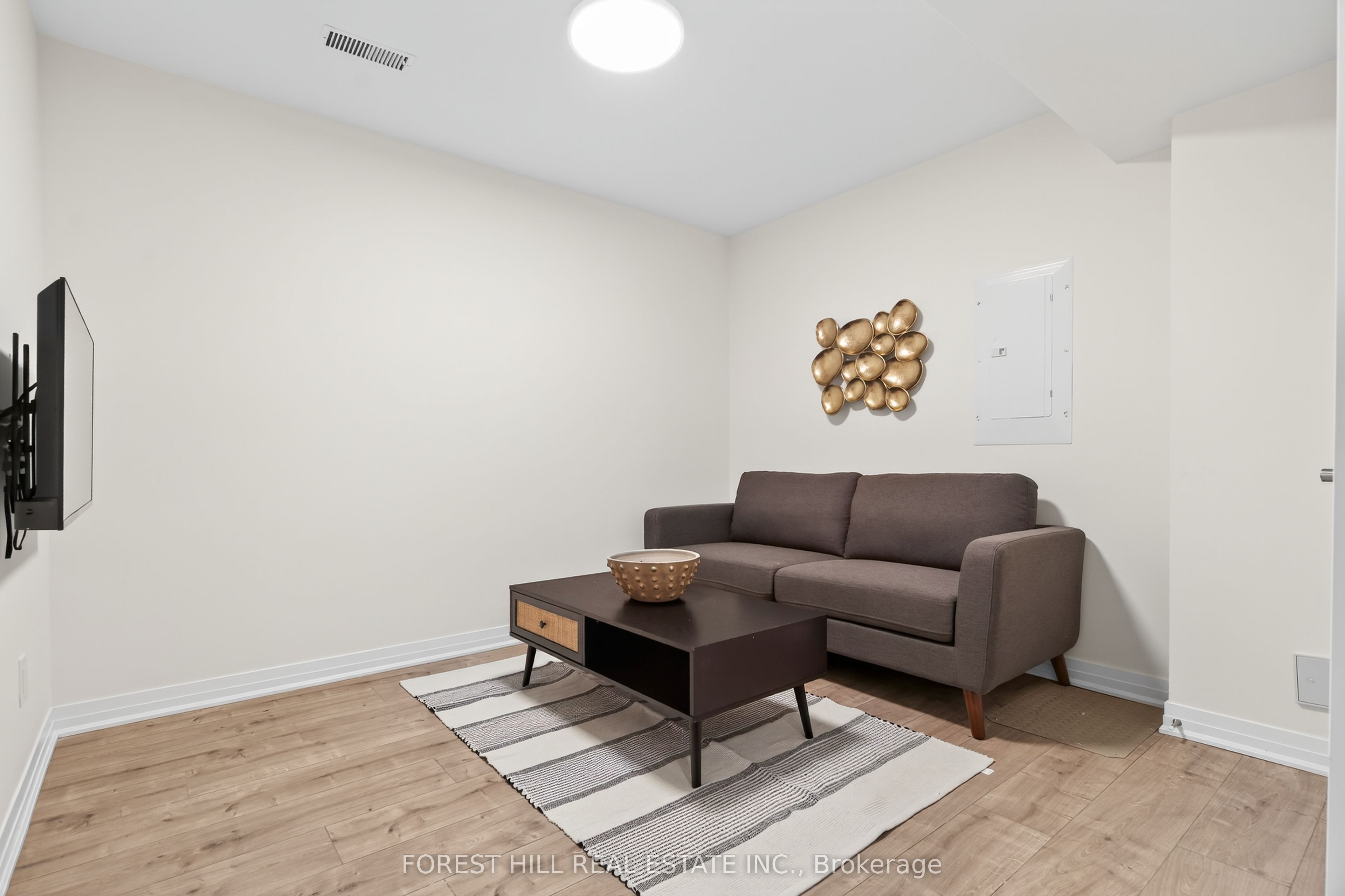 12 Smallwood Drive A Property Photo 33