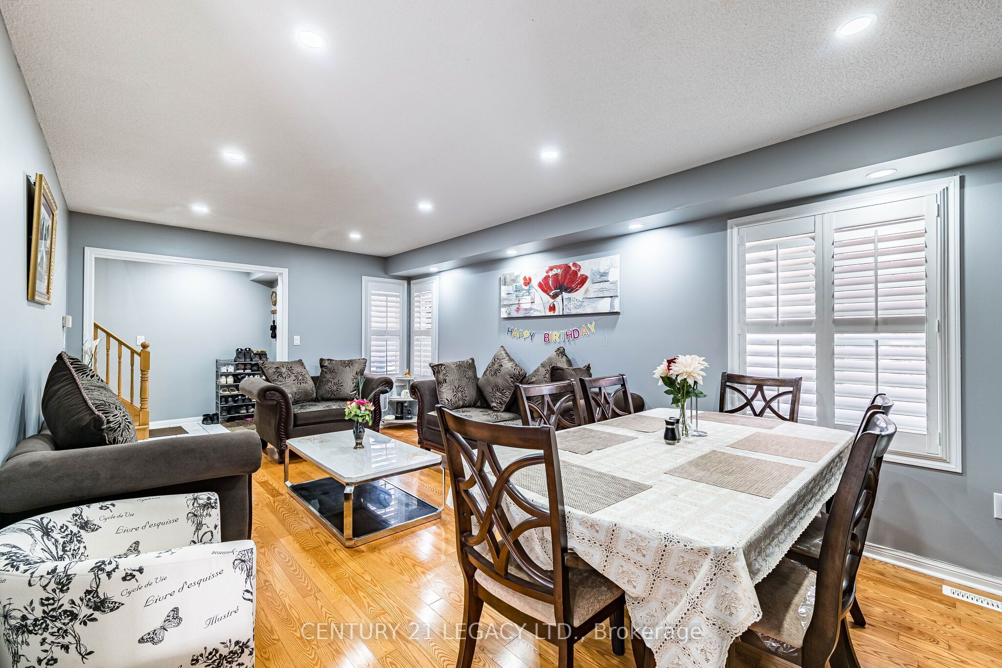 64 Narrow Valley Crescent Property Photo 8