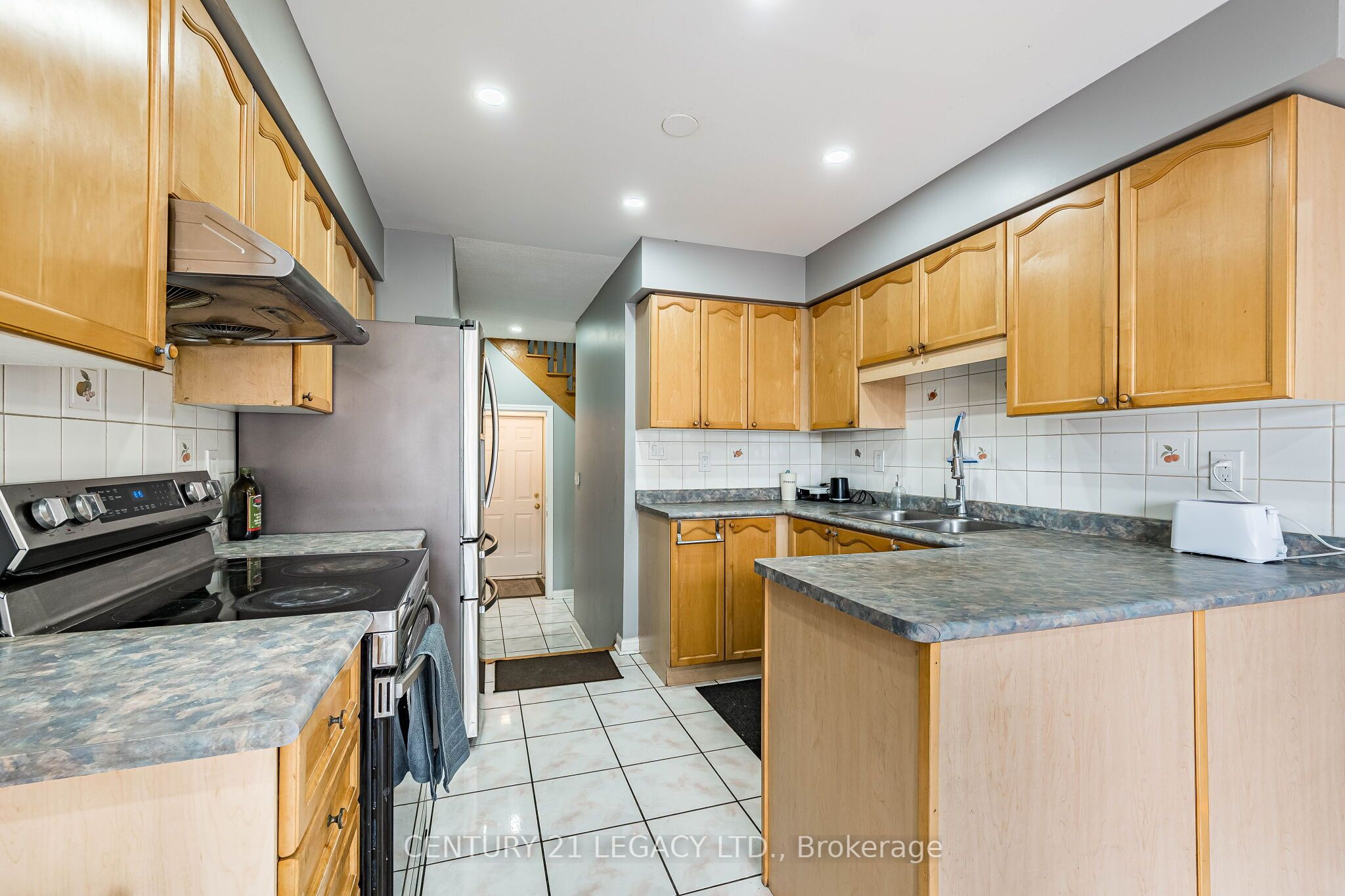 64 Narrow Valley Crescent Property Photo 11