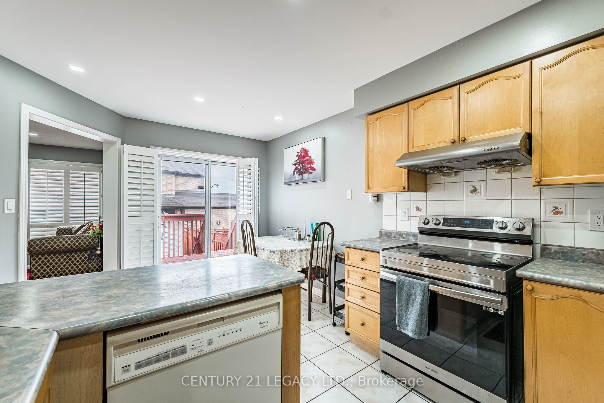 64 Narrow Valley Crescent Property Photo 12