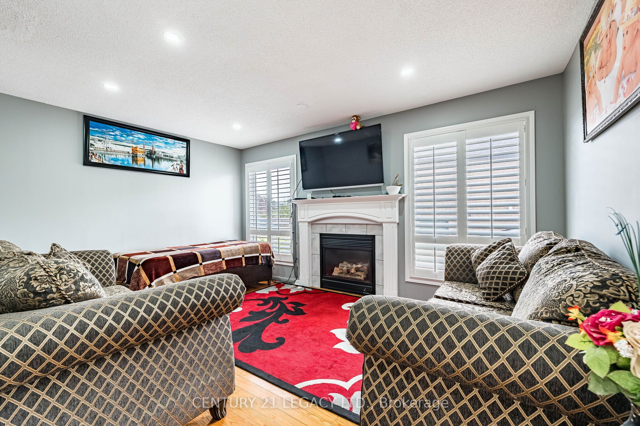 64 Narrow Valley Crescent Property Photo 15