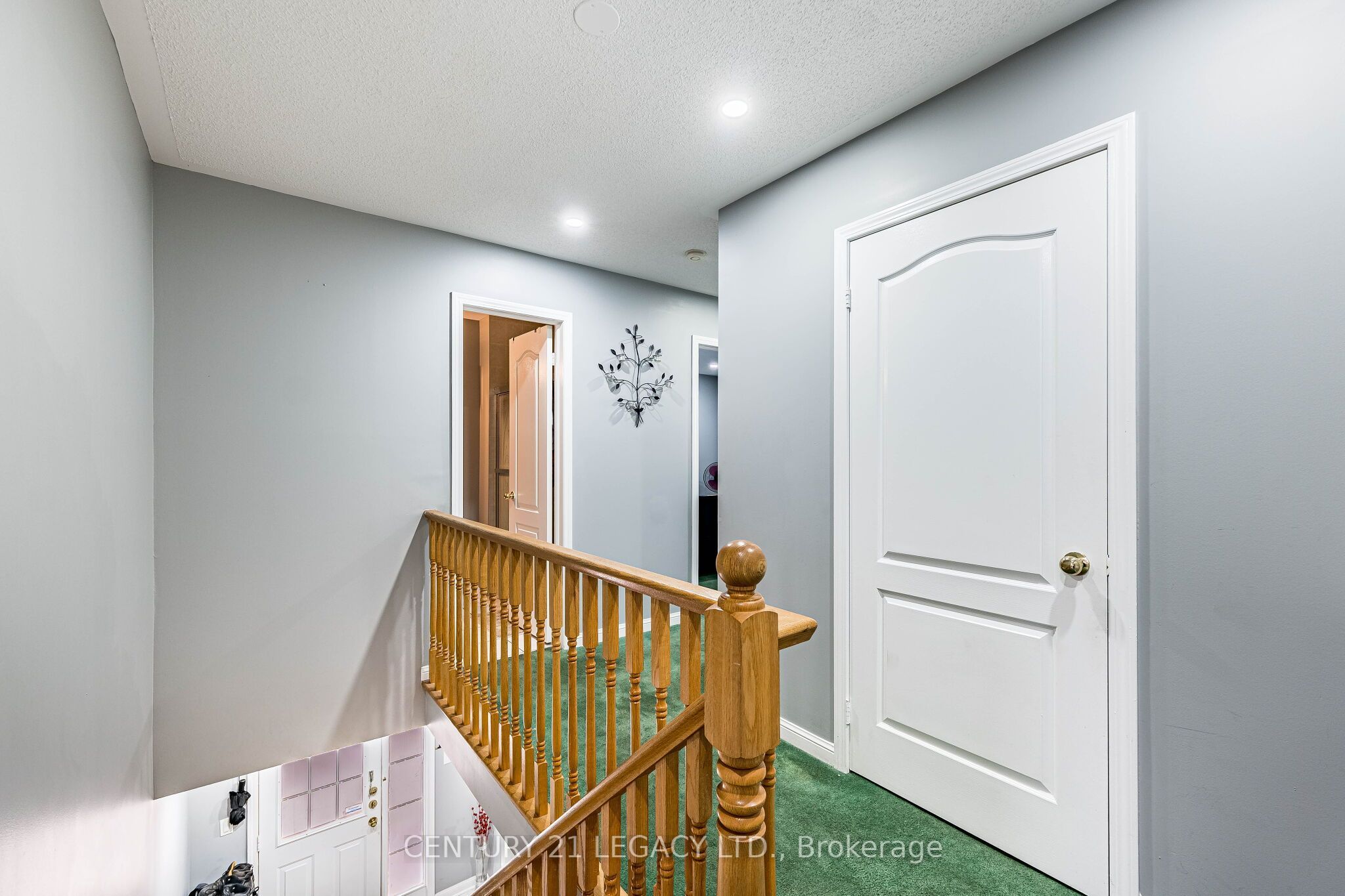 64 Narrow Valley Crescent Property Photo 26