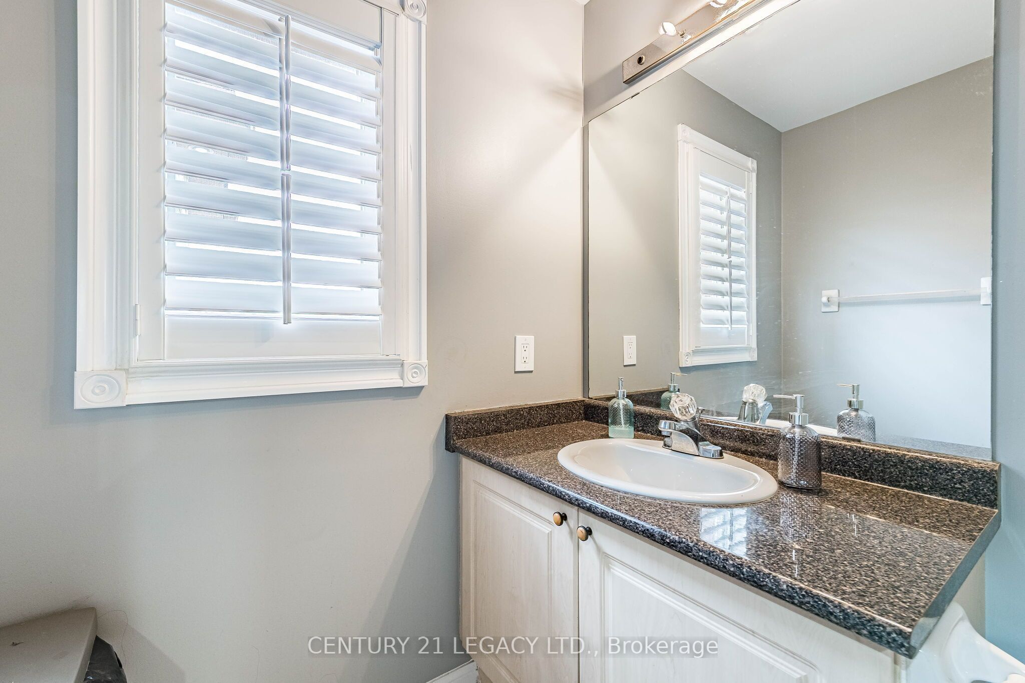 64 Narrow Valley Crescent Property Photo 29