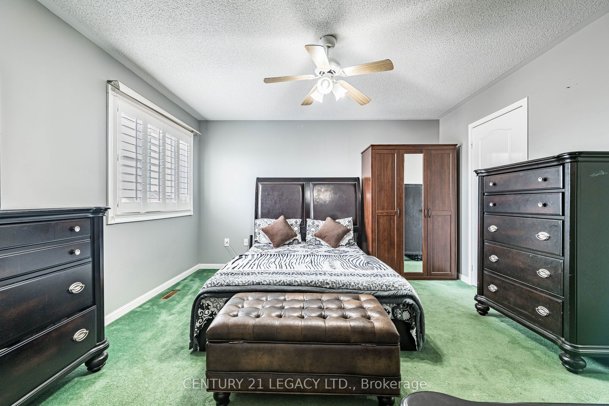 64 Narrow Valley Crescent Property Photo 32