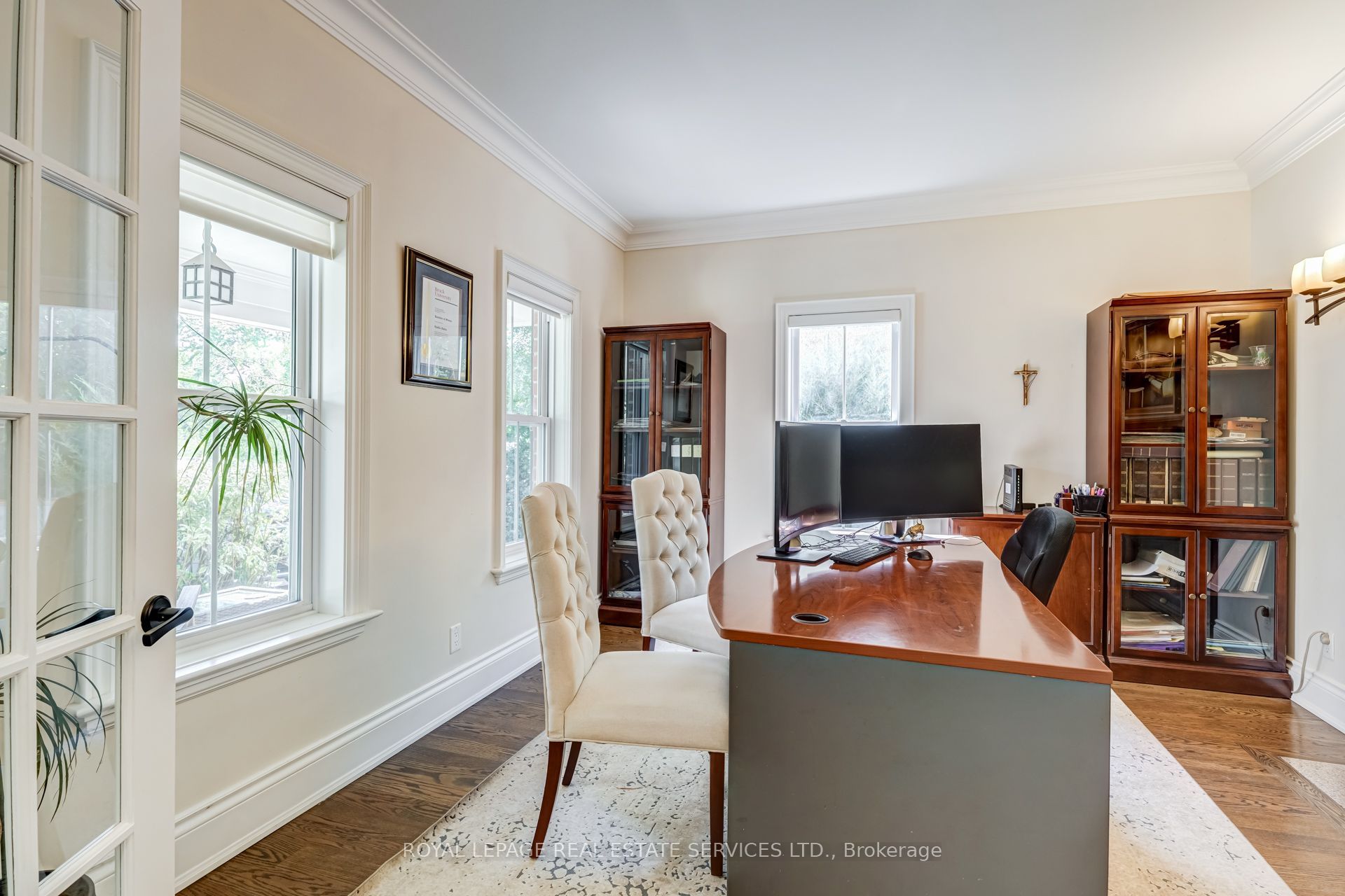 2305 Belyea Street Property Photo 3