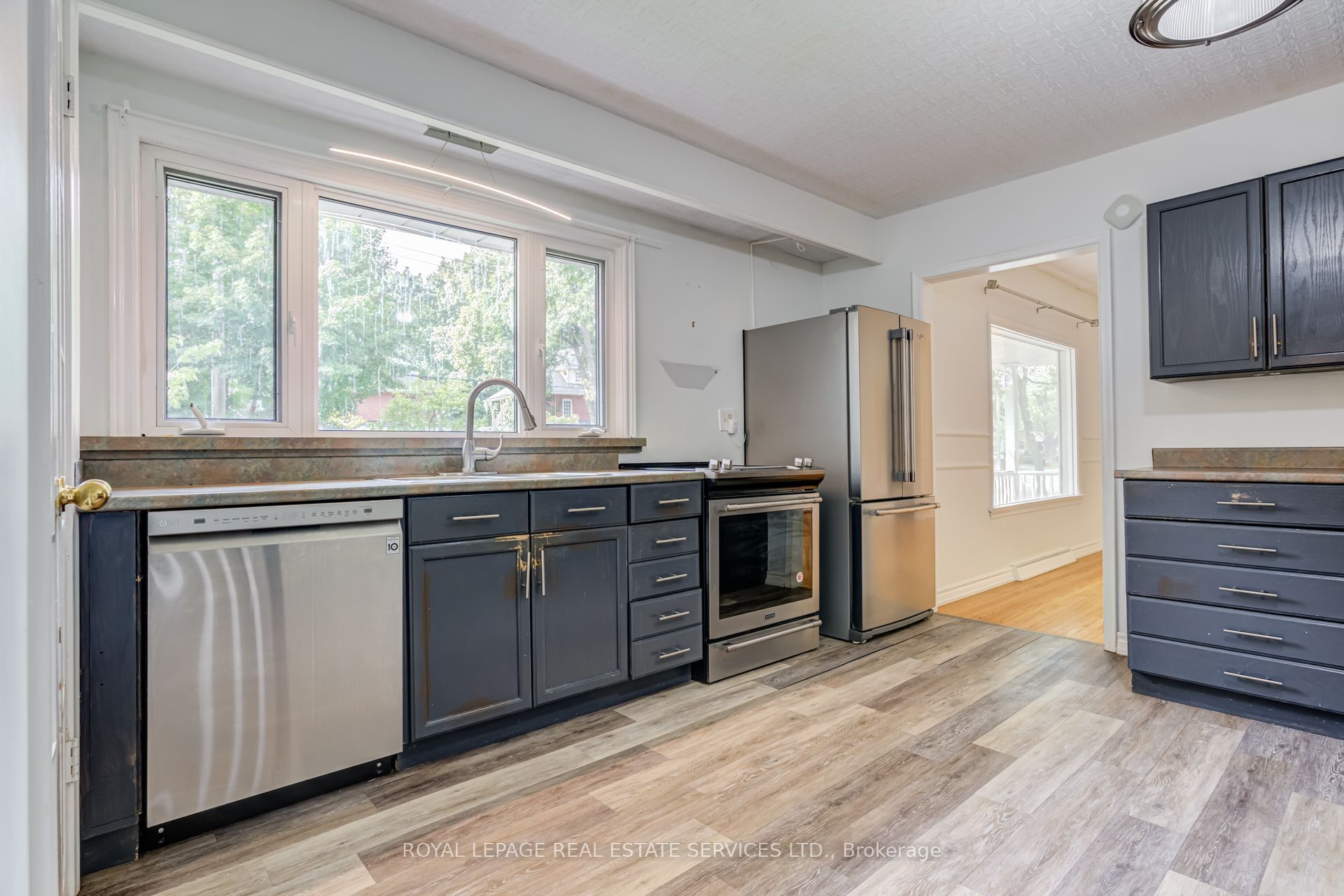 374 Spruce Street Property Photo 11