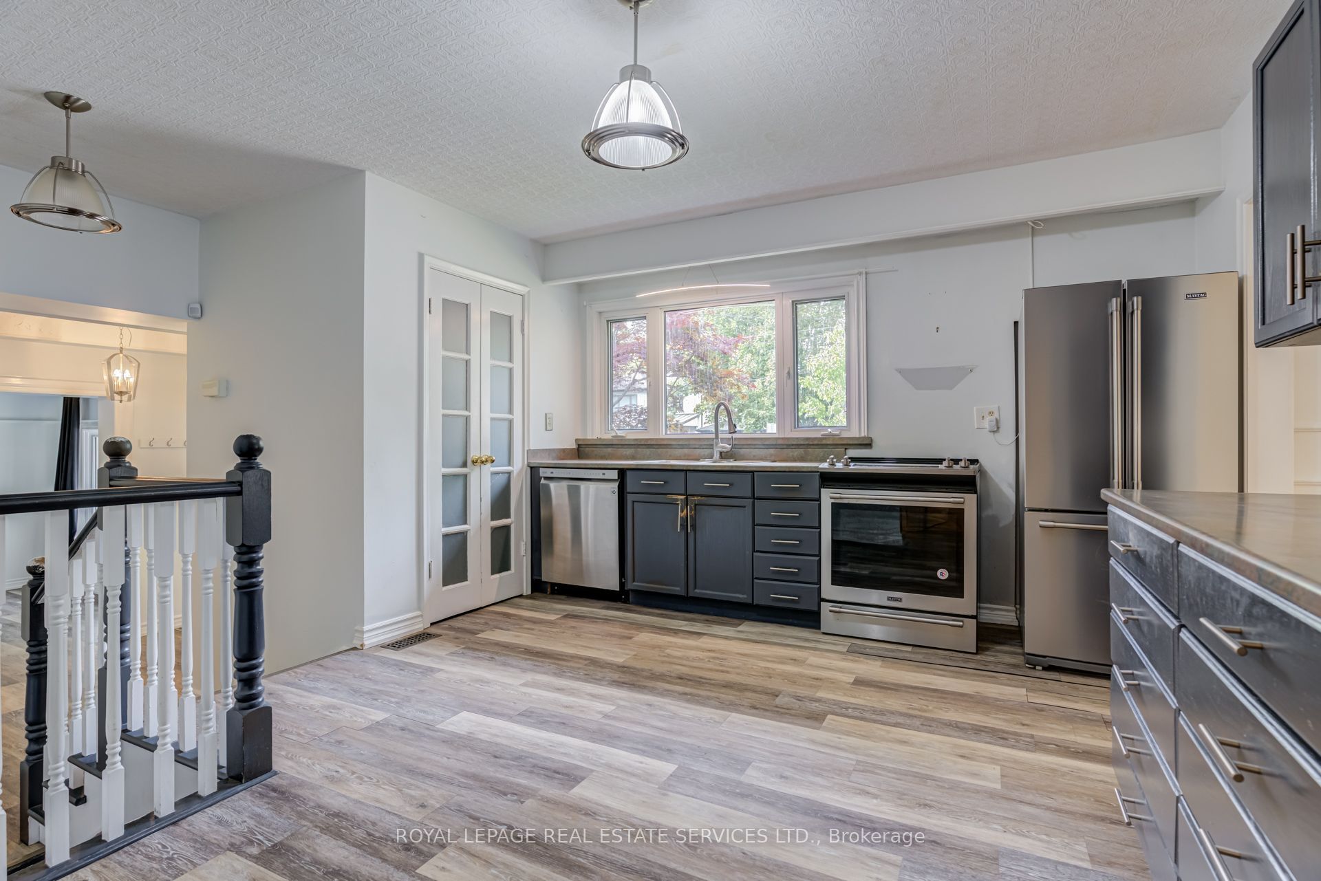 374 Spruce Street Property Photo 12